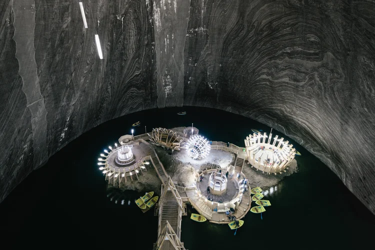 46°35'15.2N 23°47'14.1E II — Salina Turda II, Romania