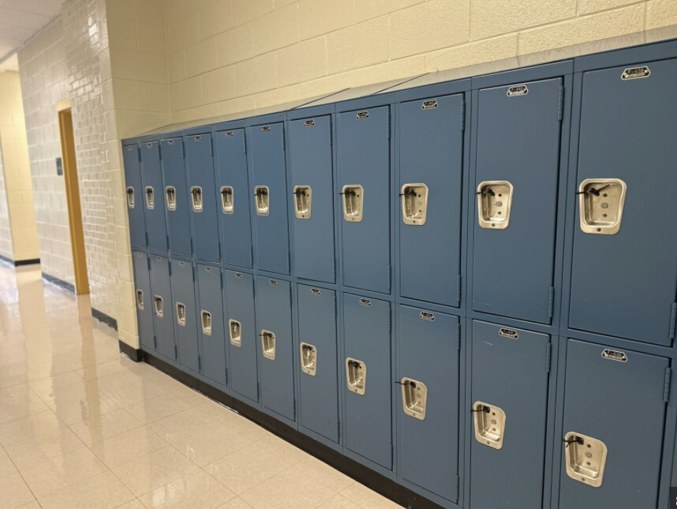 Early Locker Day