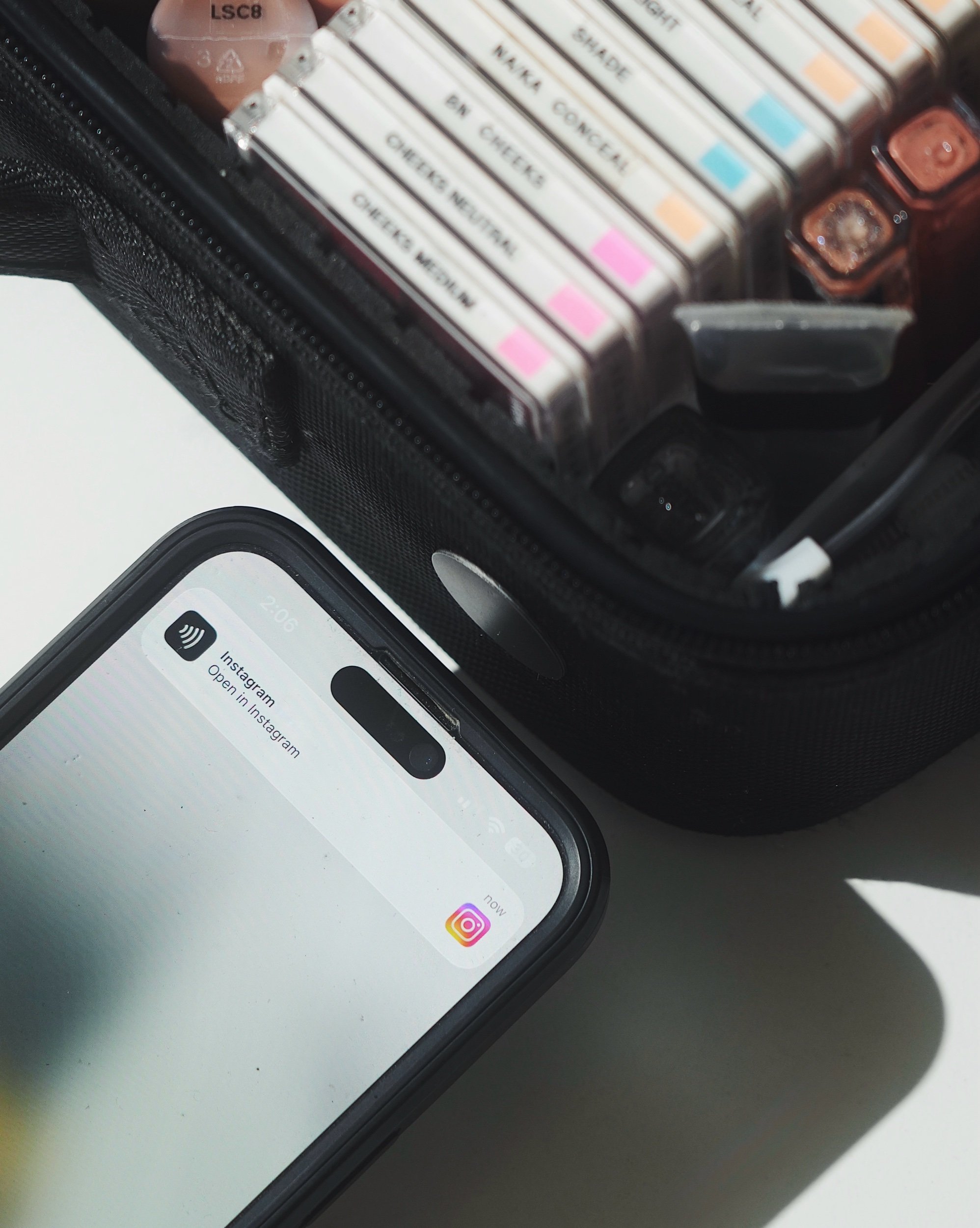 ARTIST IG TAG (2PC)