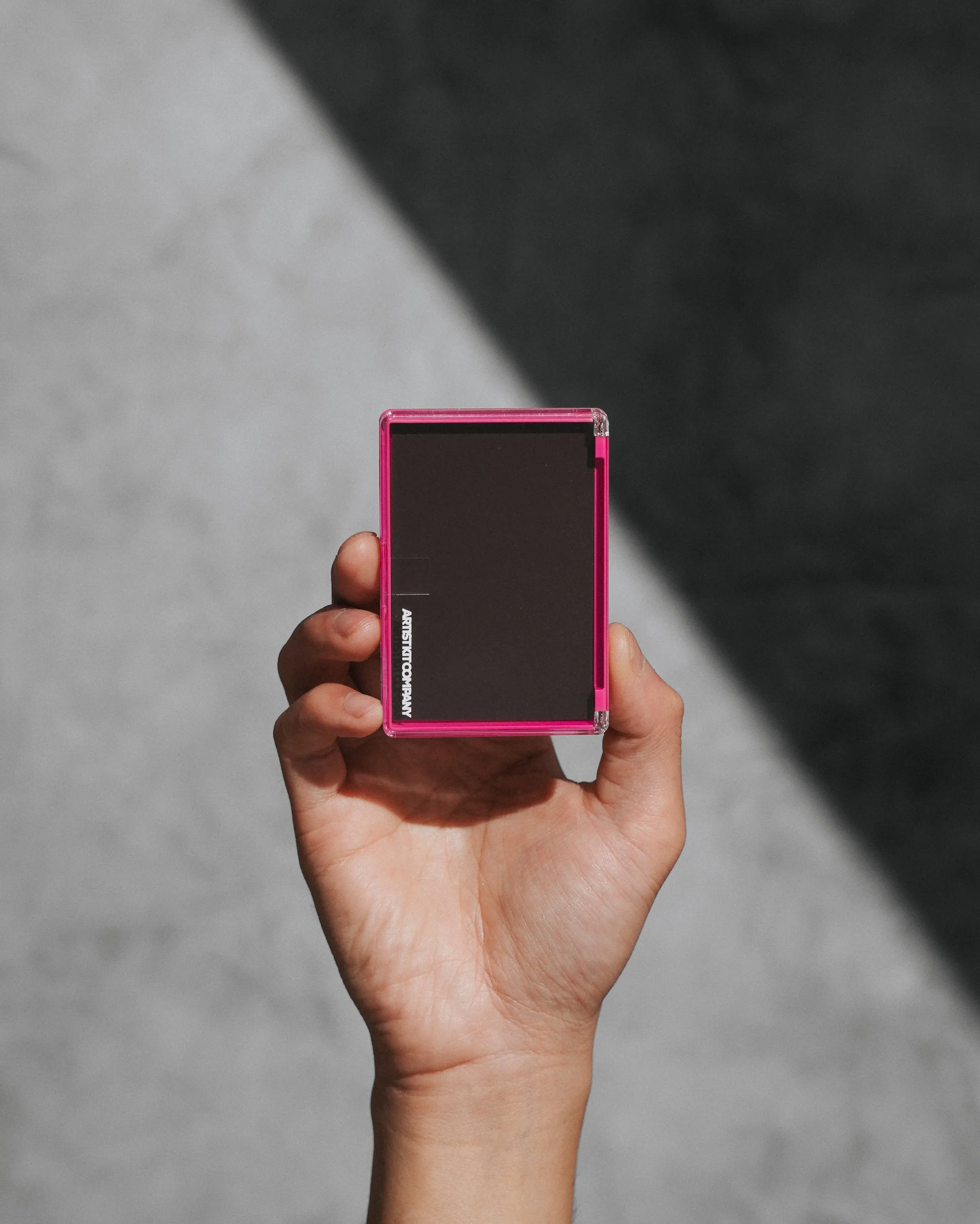 FUCHSIA 1.0 (LIMITED EDITION)