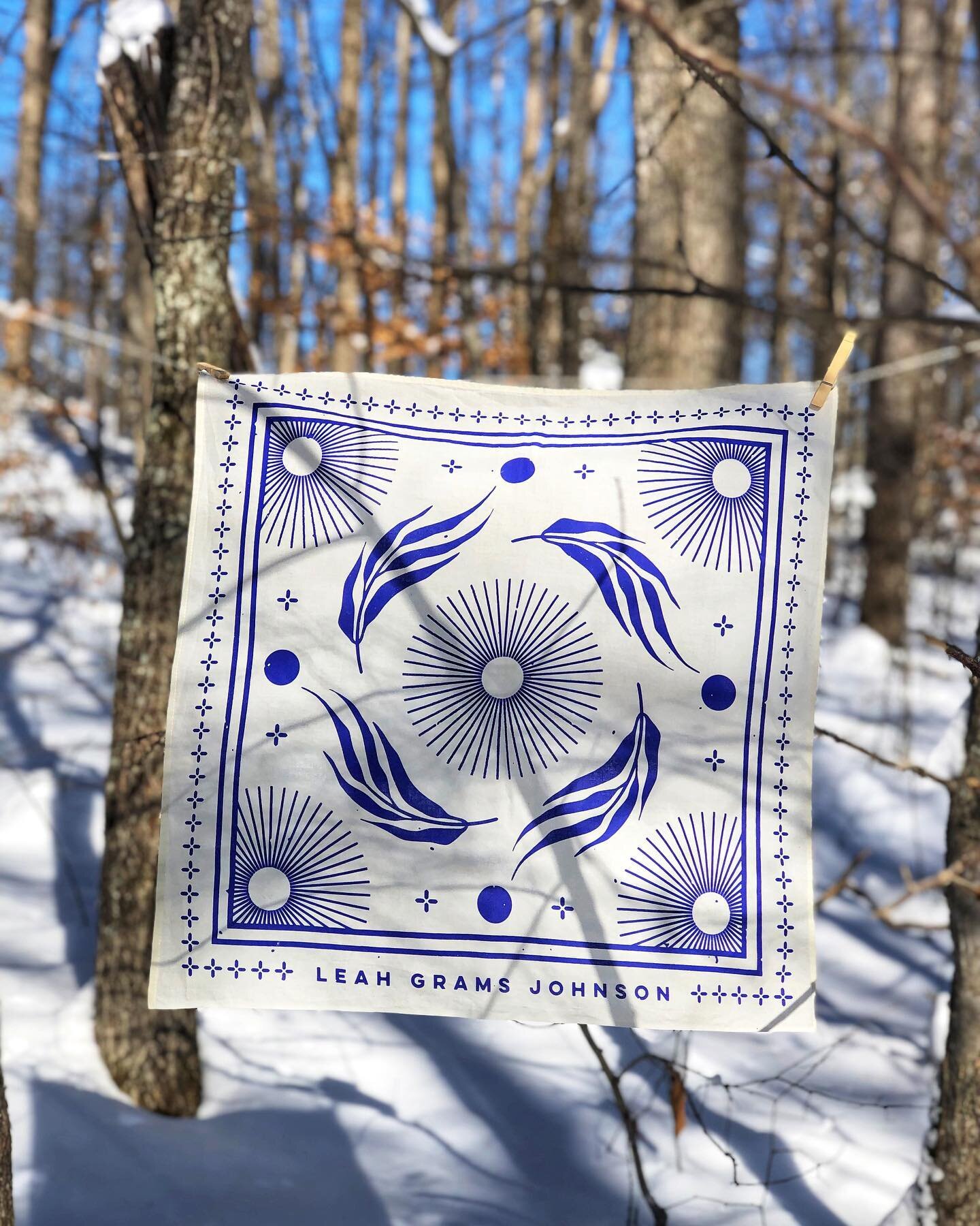 We may be past the snow, but these Prairie Bandanas in sapphire and bone look just as beautiful backed by fields of green. 100% soft cotton, true discharge printed (ink on both sides). Order at the link in my bio, or pick one up in person if you&rsqu