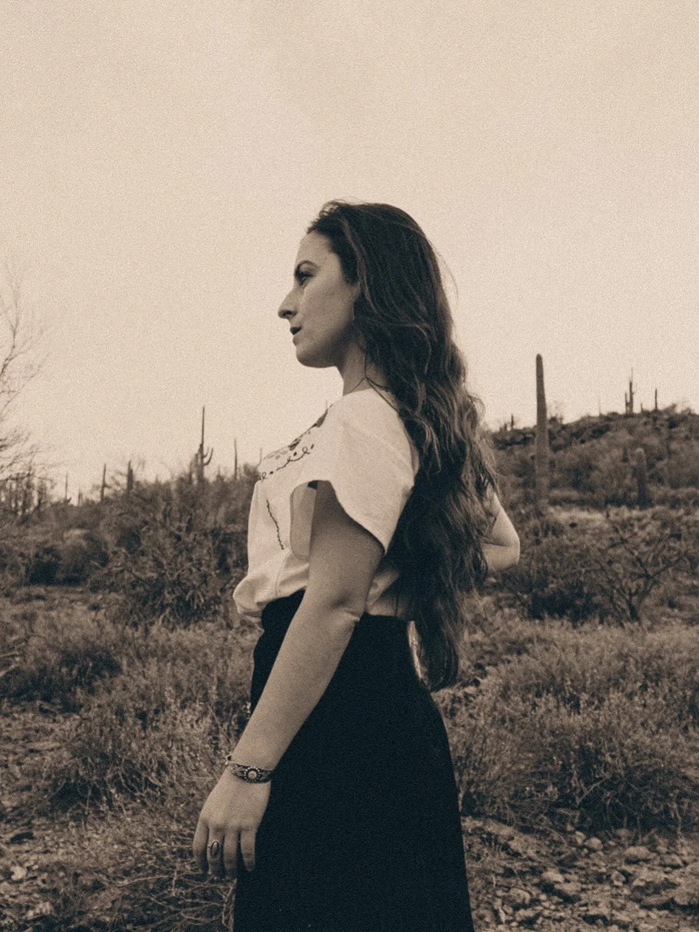Pulse check. In a world full of bad news, I&rsquo;ve got some good news to deliver to you soon. 

Photo by @natiacinco 🦋