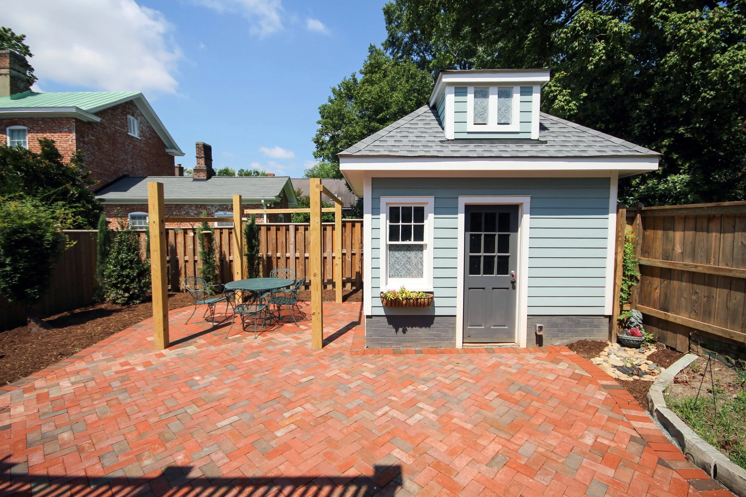 BACKYARD-0284.jpg