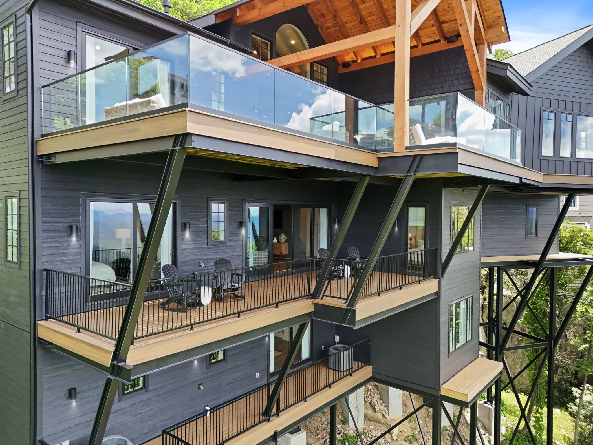 40-web-or-mls-829-wonderland-trail.jpg