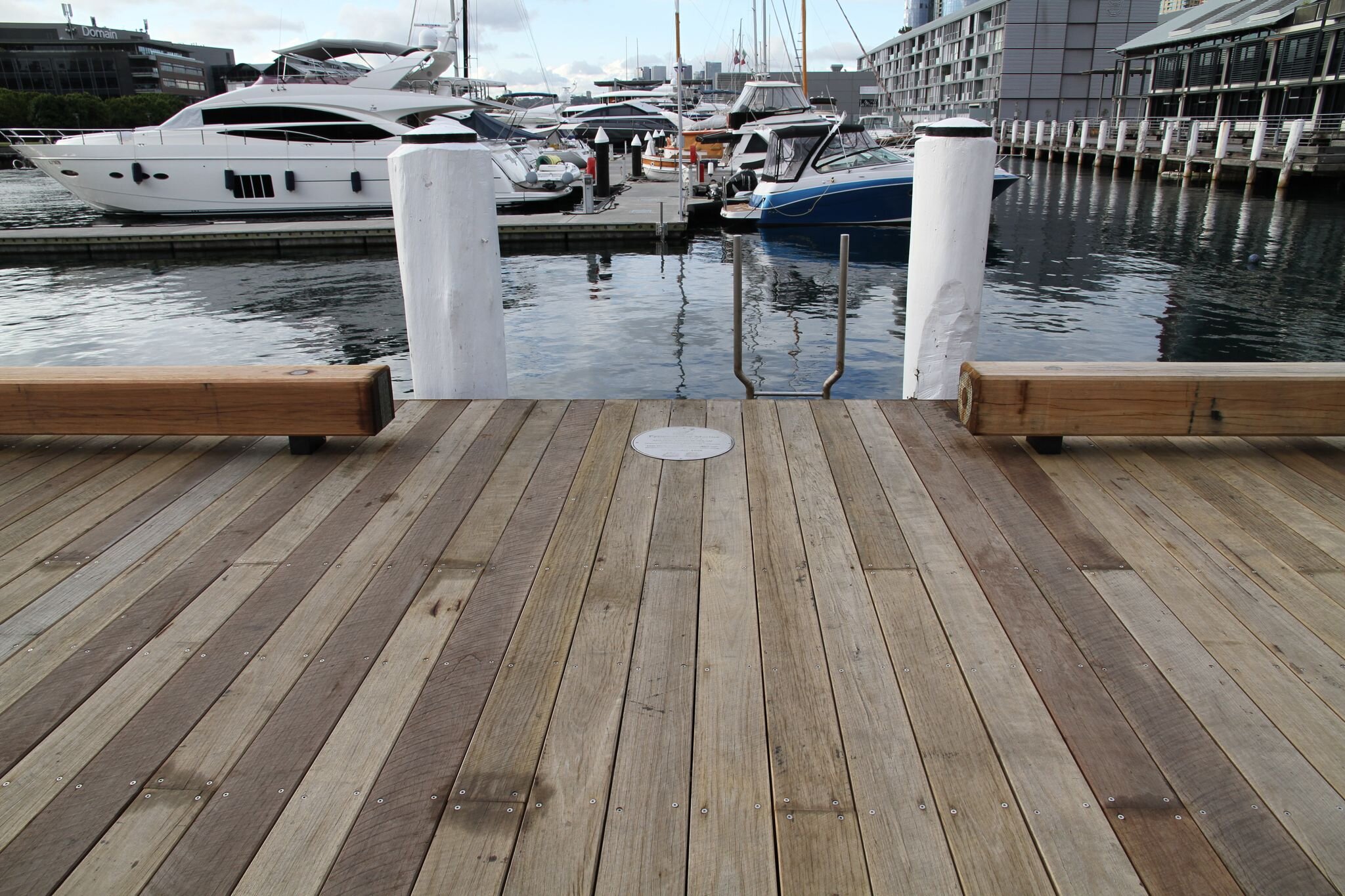 Darling Harbour Decking2.jpeg
