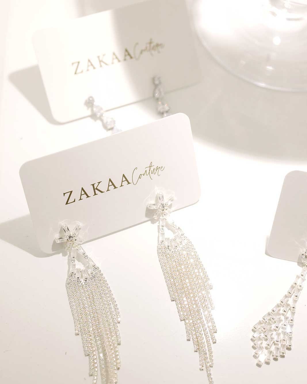 Your dream dress needs the perfect accessories and @zakaa has just the right accessories for your big day.