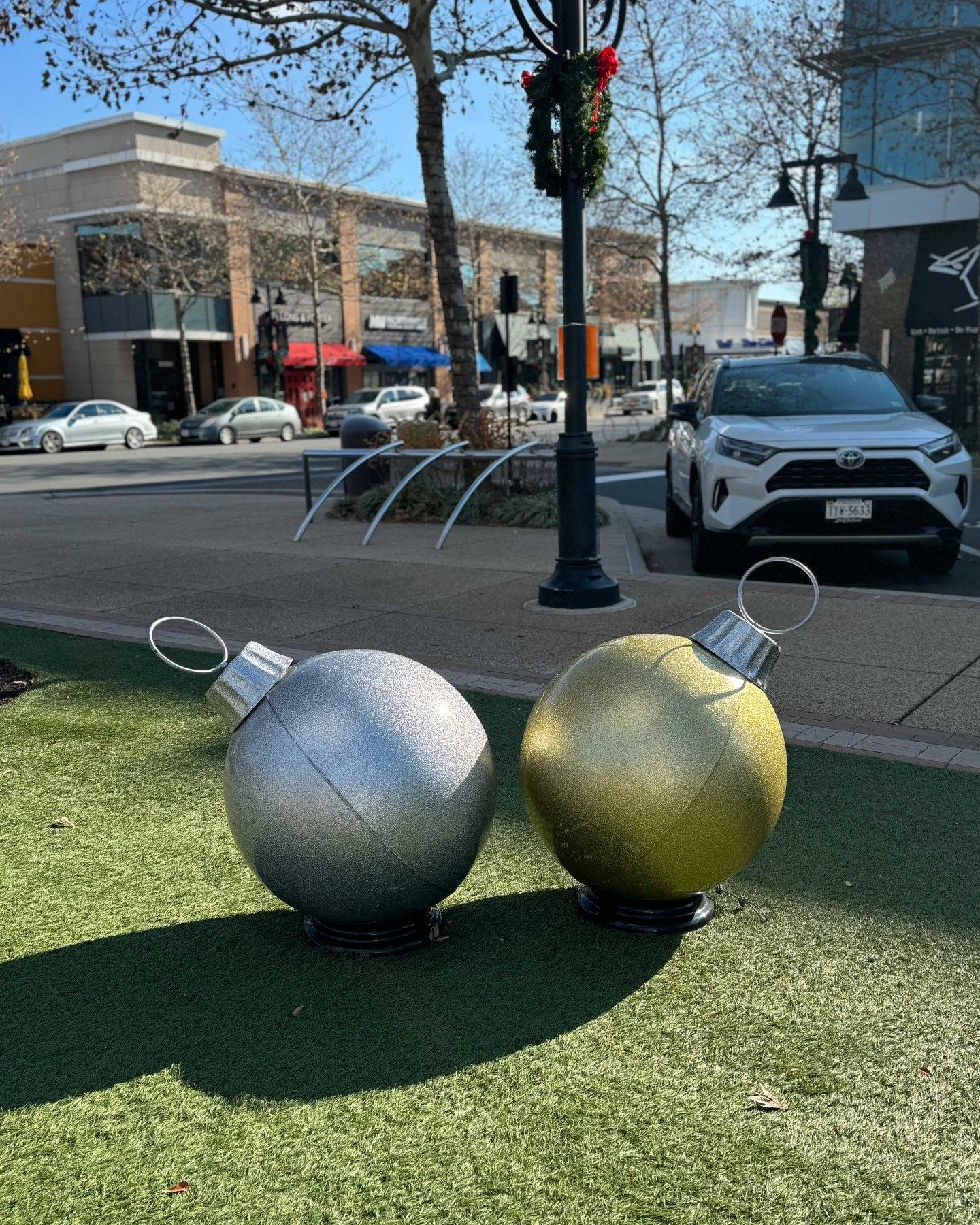 To our One Loudoun family and friends, we&rsquo;re wishing you the warmest and happiest holidays.

Thank you for celebrating the season with us.