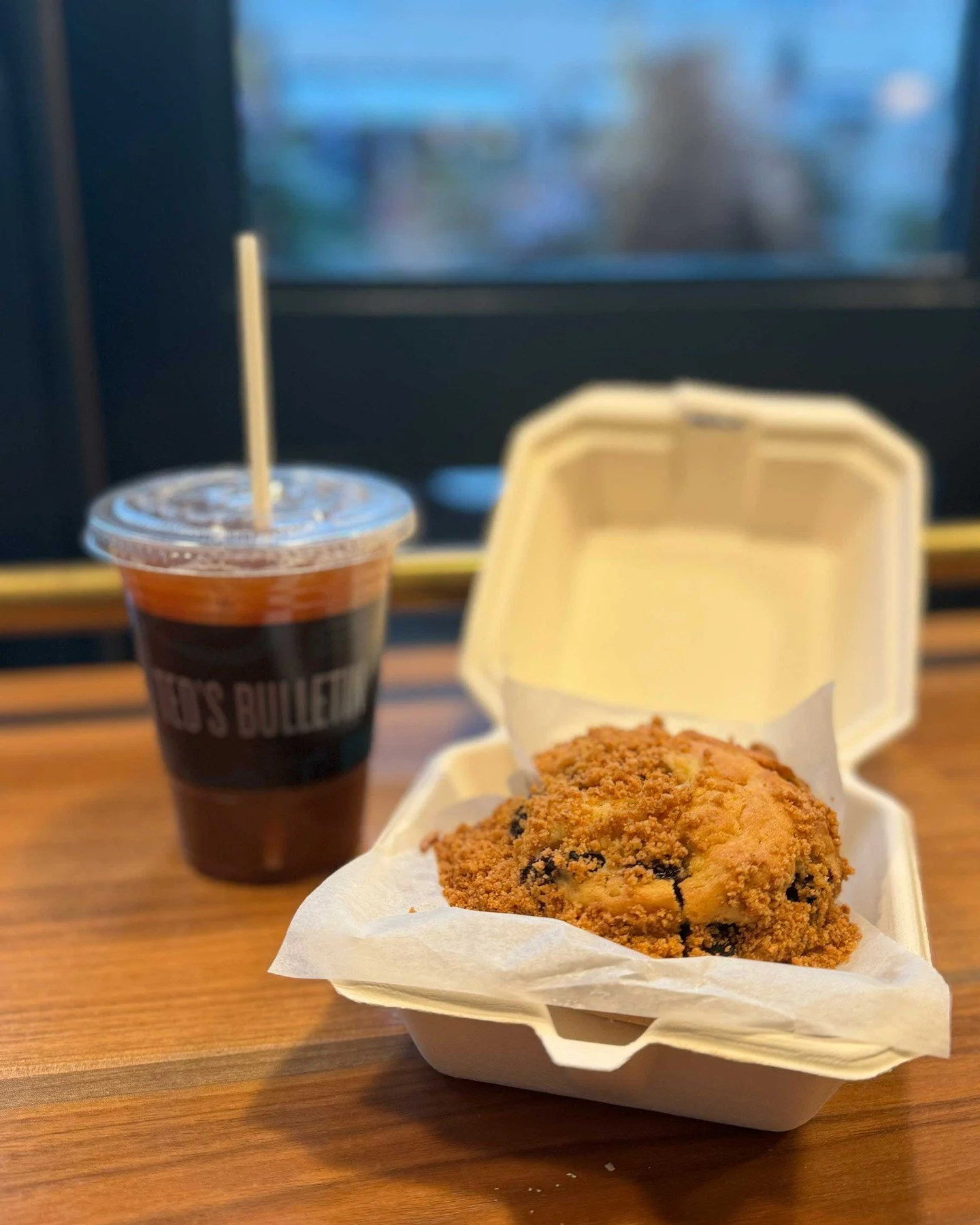 Some days call for breakfast&hellip; at any hour.
@tedsbulletin serves breakfast all day, every day, with comforting favorites like fresh-baked muffins, apple spiced pancakes, brunch pasta, and classic plates that always hit the spot, no matter the t