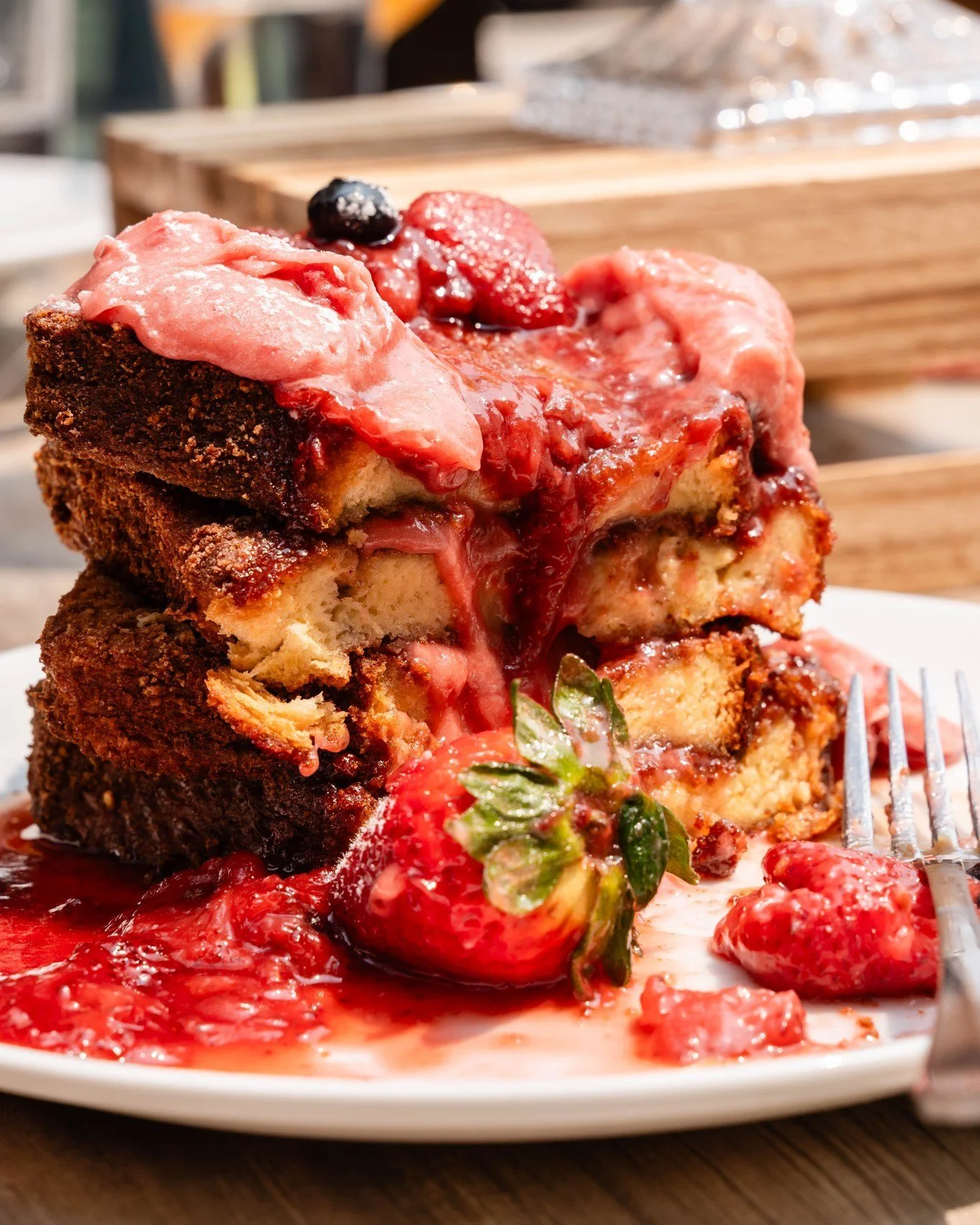 Brunch at @matchbox369 One Loudoun has entered its unlimited era. Matchbox offers family-style unlimited brunch every Saturday and Sunday, which is perfect for slow mornings that turn into a full hang. Come hungry, stay awhile, repeat next weekend. D