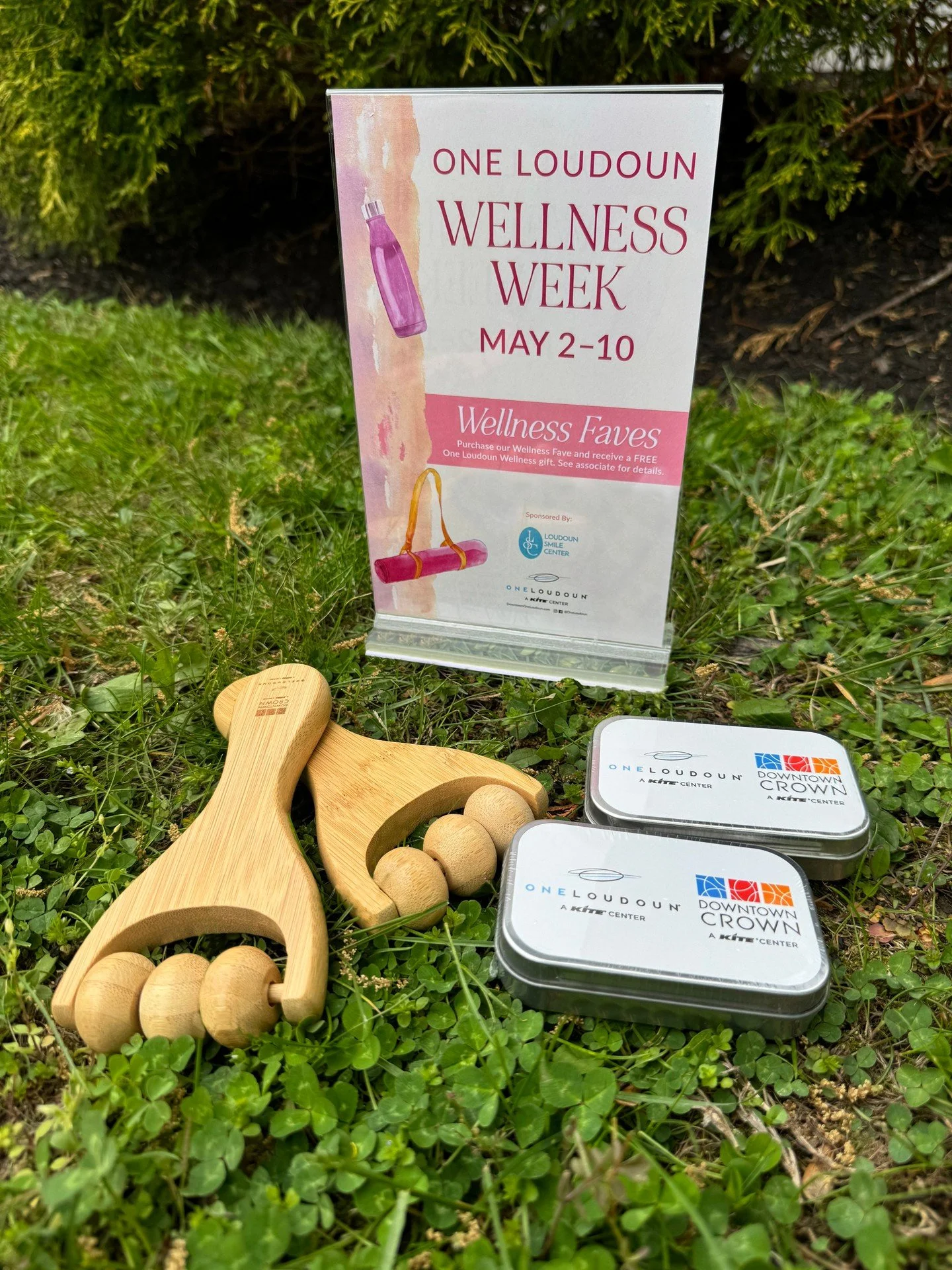 Wellness Week is on at One Loudoun 🙌

Kick off the week by treating yourself to a Wellness Fave from select stores and eateries.

You know what&rsquo;s even better? Score a One Loudoun Wellness swag item with a purchase of a Wellness Fave &mdash; ju
