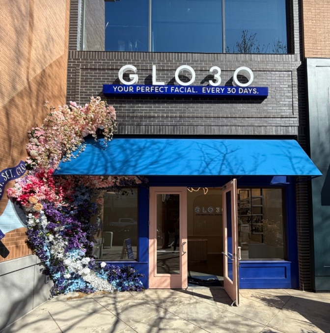 Glo30:Carry On Crew