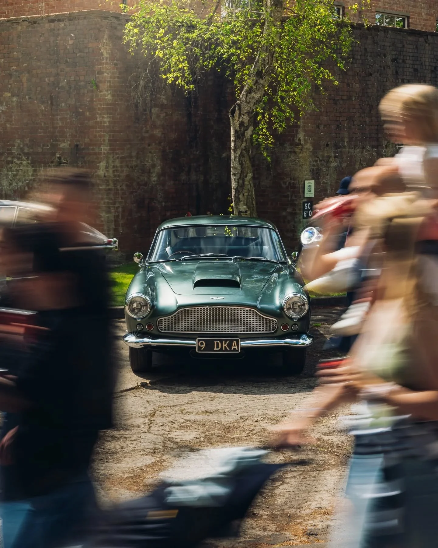 Wonderful day to be scrambling ☀️
.
@bicestermotion
.
#bicesterheritage #bicestermotion #sundayscramble #scramble #classiccars #classic #motorsport #automotive #automotivephotography