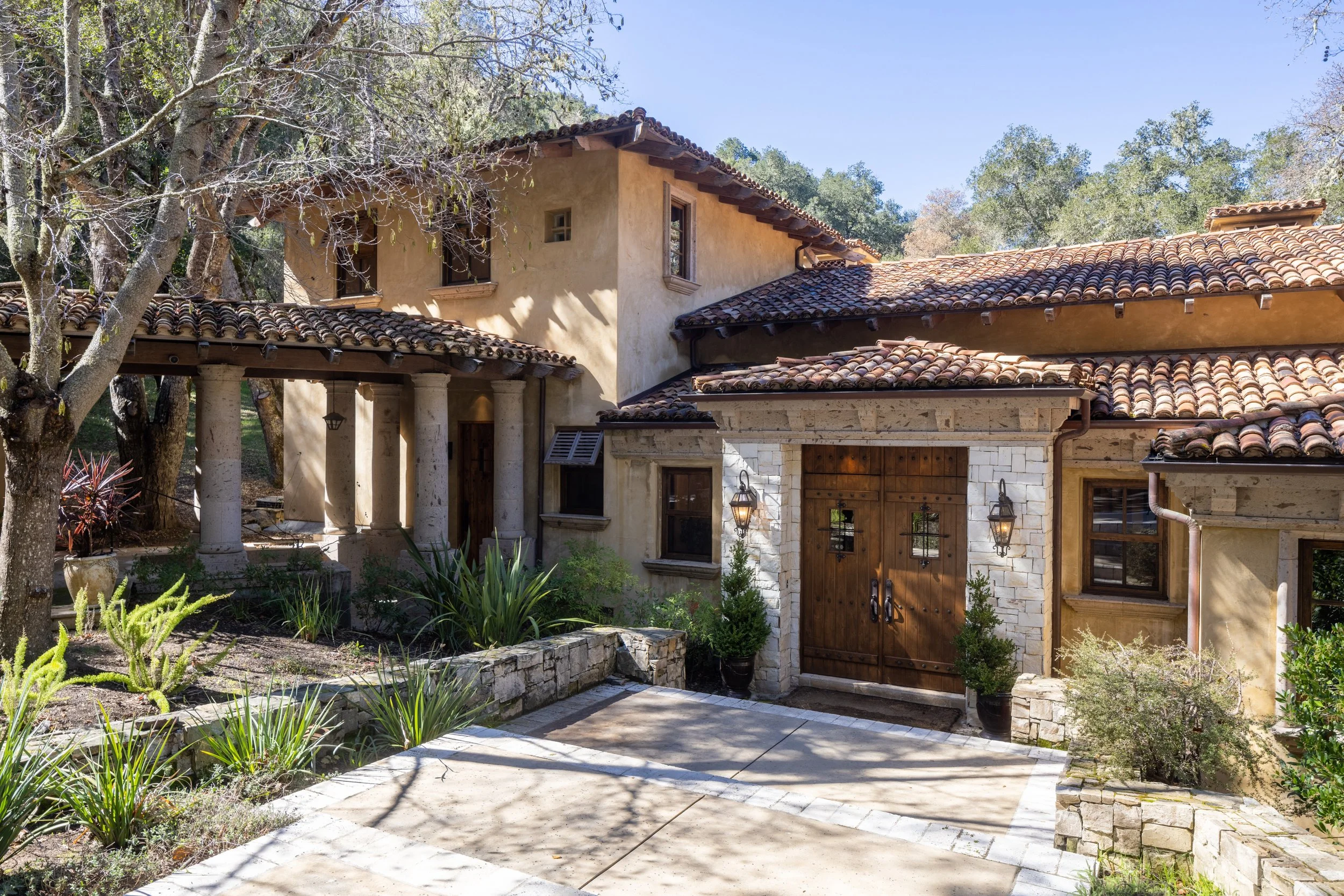 37 14SanClementeTrailfront.jpg