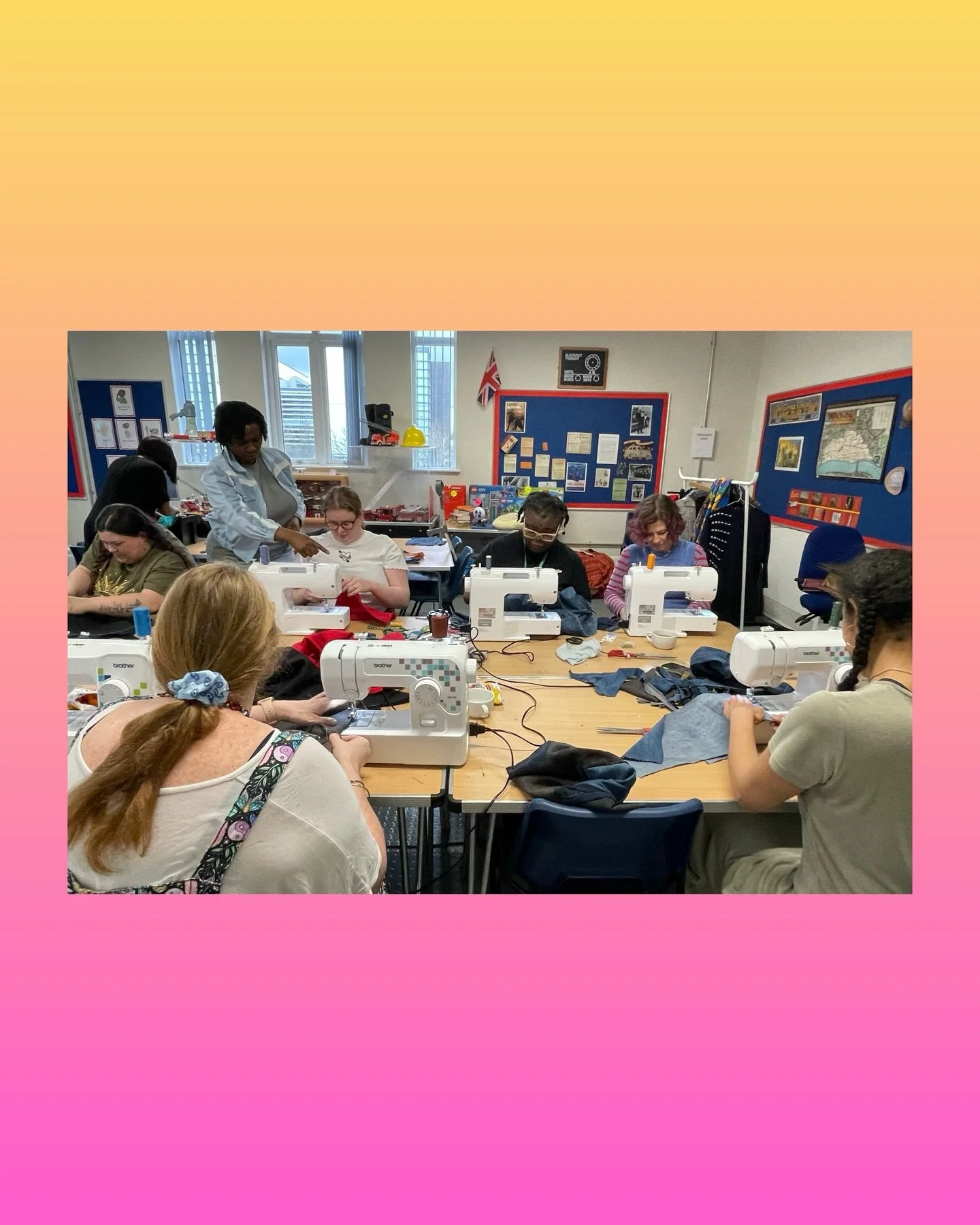 We had a great time on Saturday with @_vtcreation making bags out of found and used materials. A lovely group of people, with mixed experience, came together to learn new skills and practice old ones. 

We love the creativity, all supported by Valery