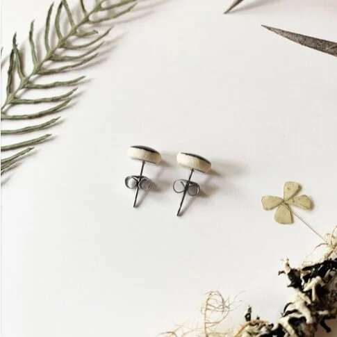 6BAFCE15-A182-4D41-B4EA-71F4F7C01078