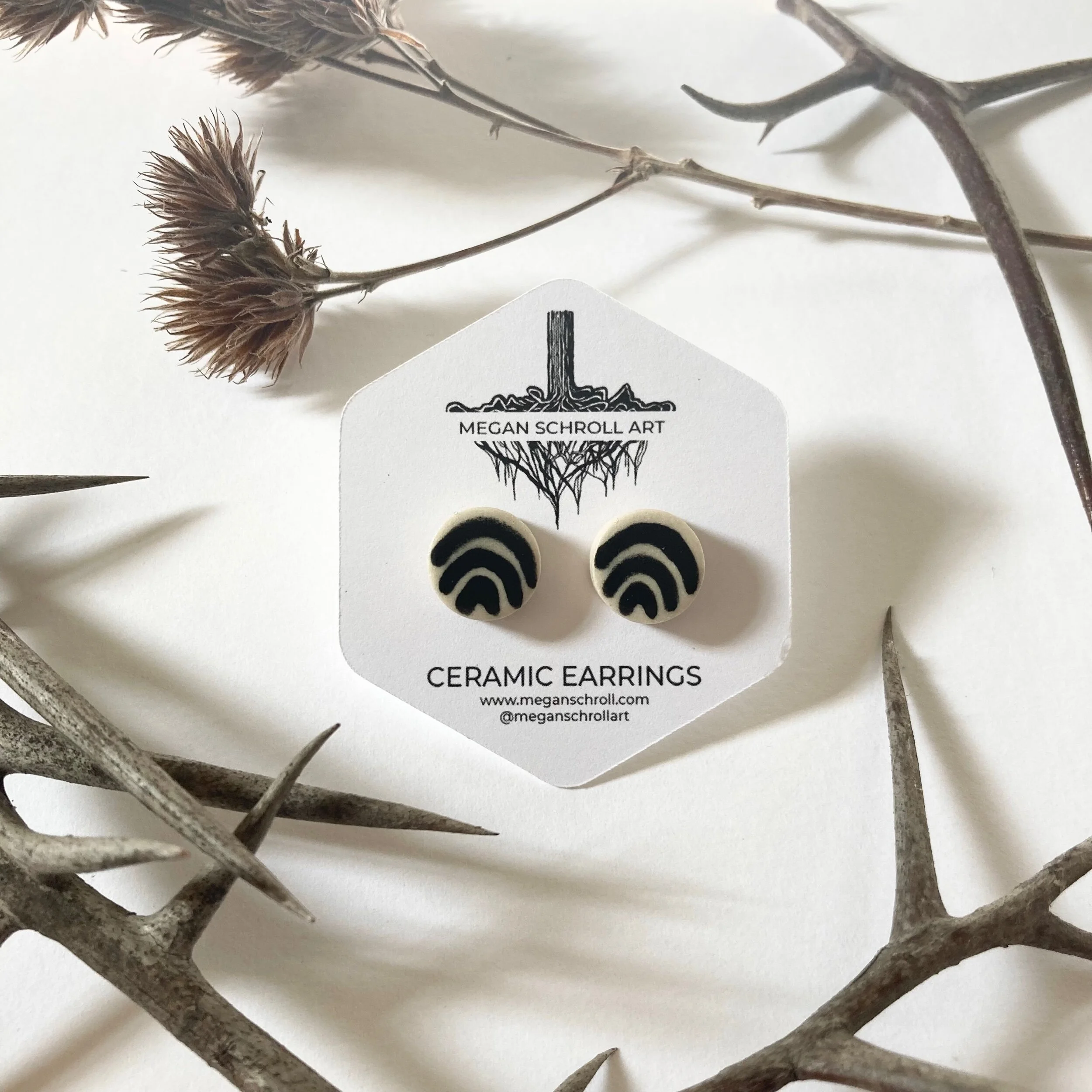 C6D33F80-4EF9-4B9B-B4DB-FDBAF6A5277B