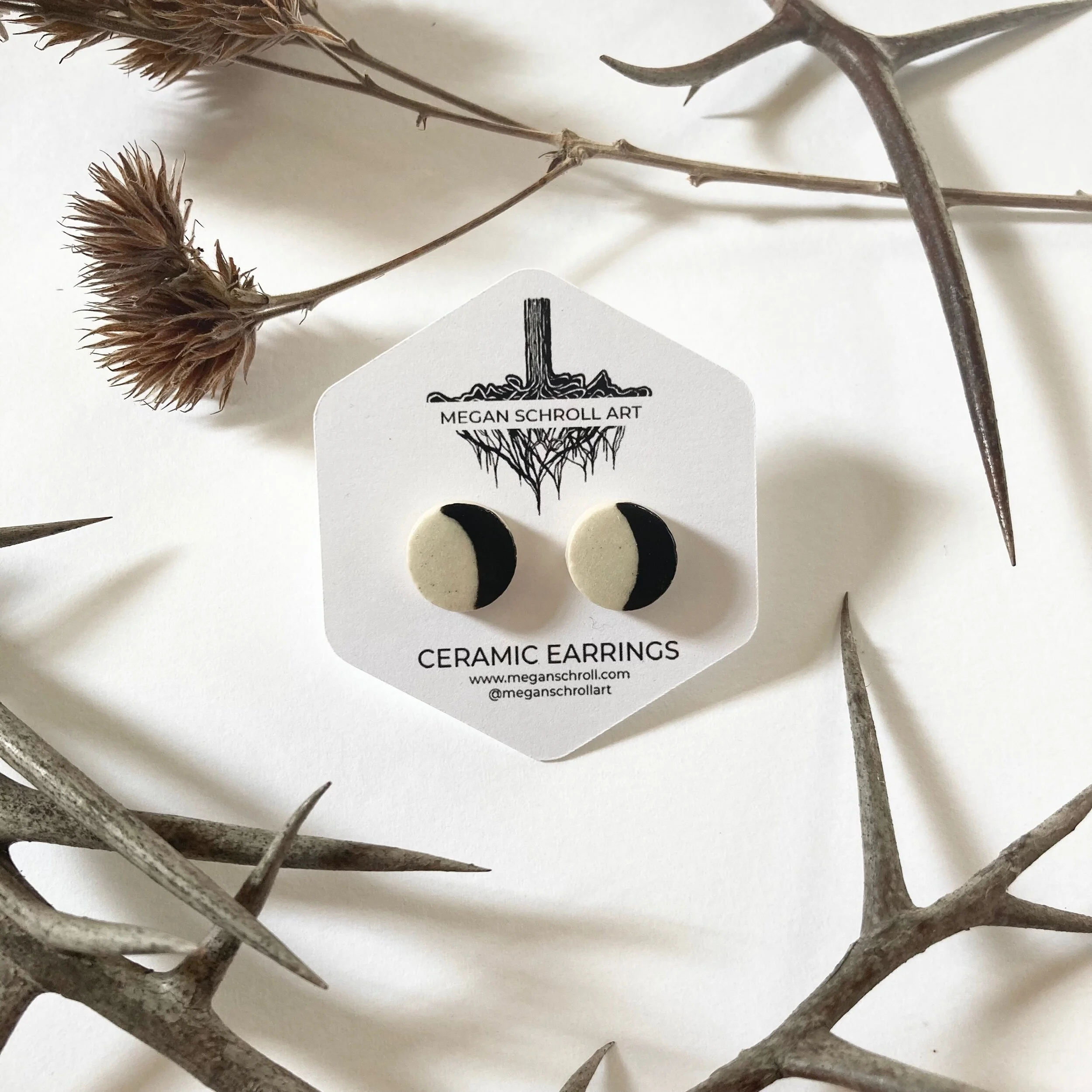 EBB363D9-423F-425E-857A-F45DE27B8E2D