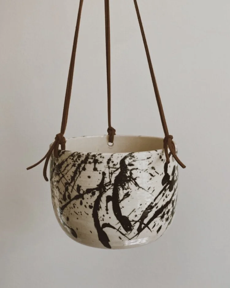 F44C8F0C-7677-4B16-9B46-3CDC3E1C9206