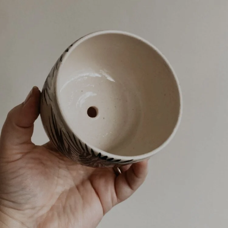 6EFF7E7A-2852-4590-921D-C635E2D166E3