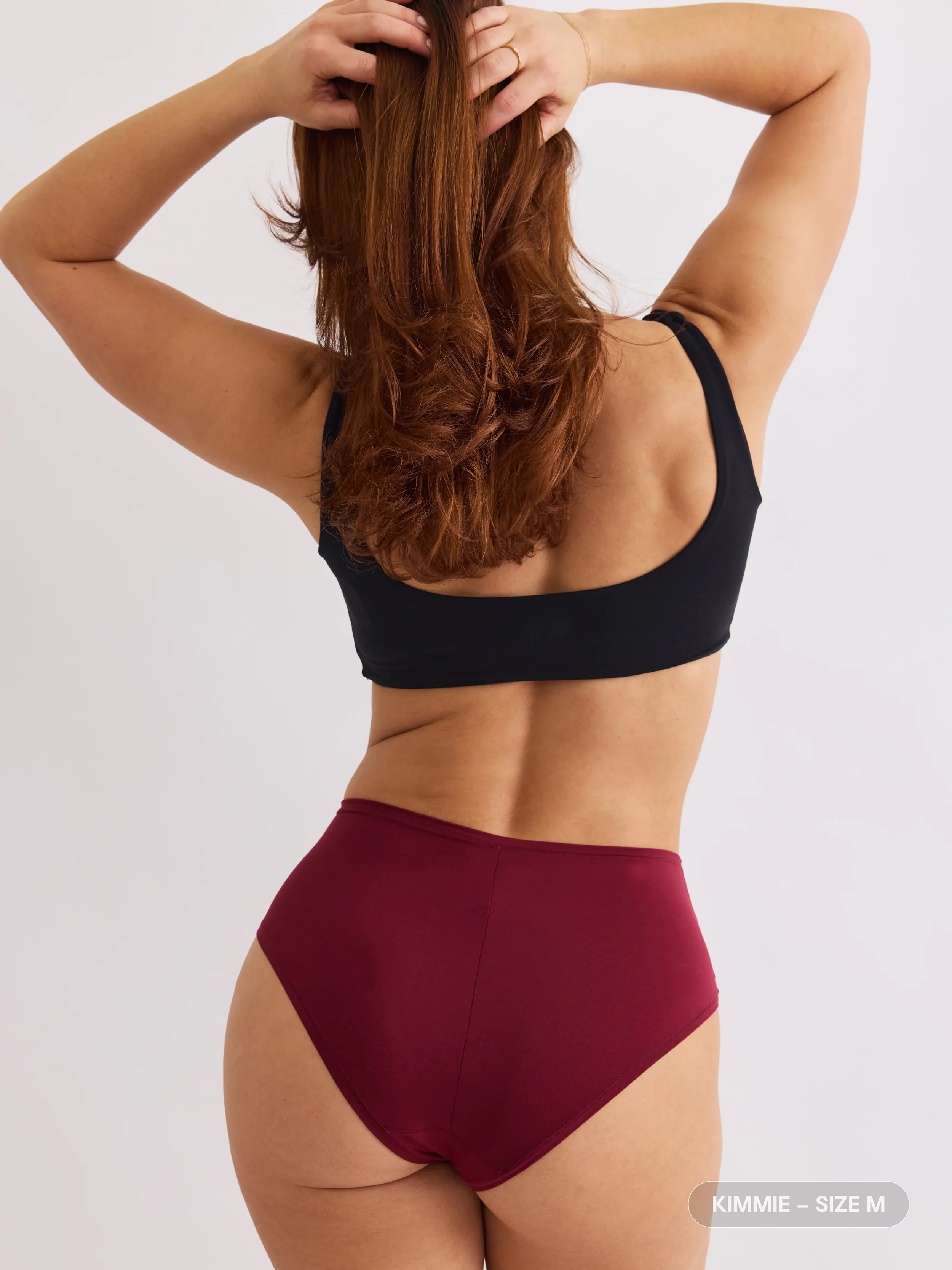 brief-merlot-model-a-back-2.jpg.webp