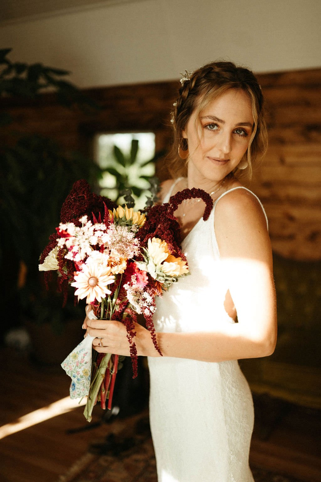 candace-brandon-wedding-iris-aisle-winterset-iowa-raelyn-ramey-photography-84.jpg