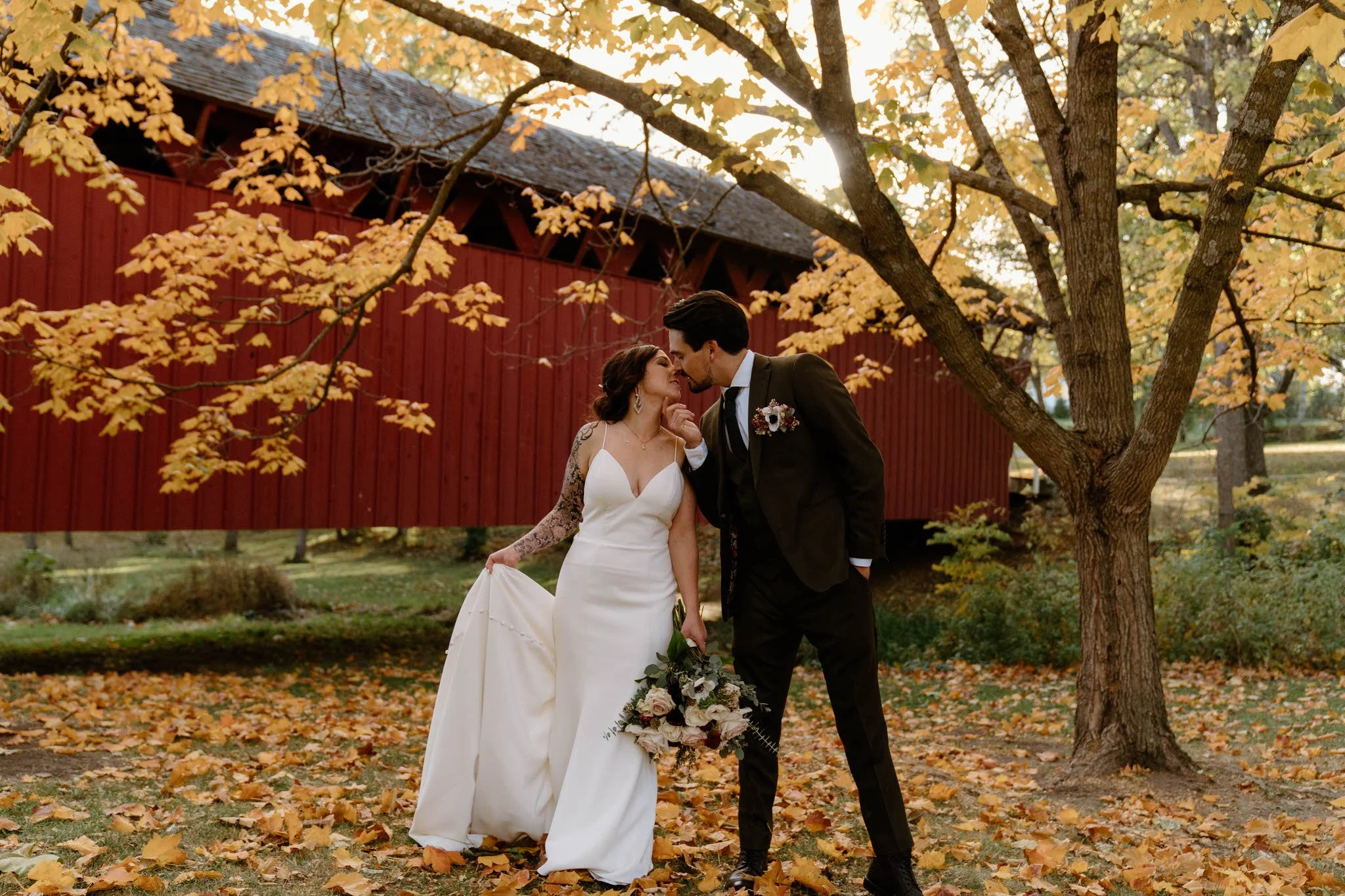 katie-denali-iris-aisle-winterset-iowa-raelyn-ramey-photography-466.jpg
