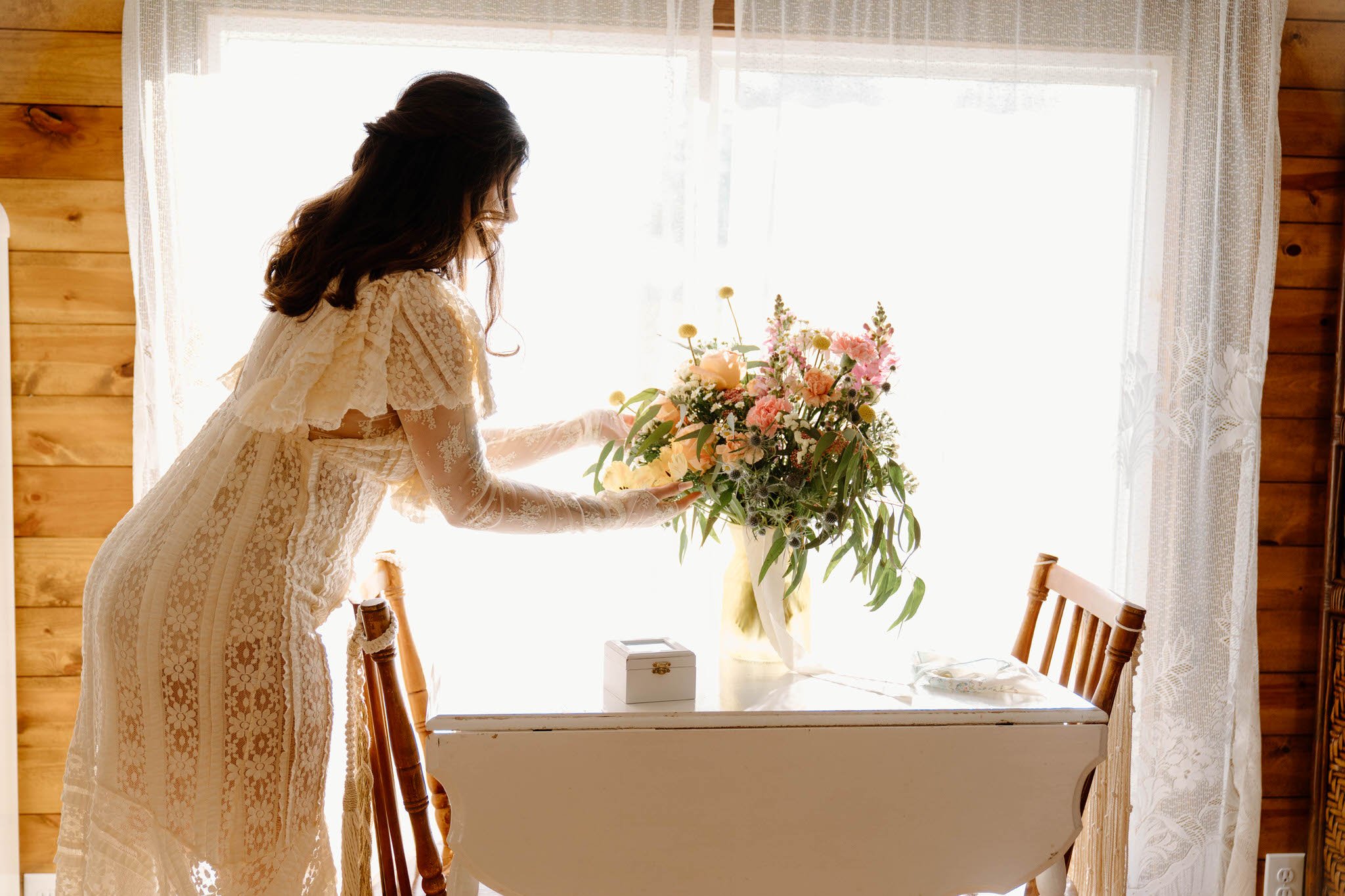 adriana-dylan-elopement-iris-aisle-winterset-iowa-raelyn-ramey-photography-24.jpg