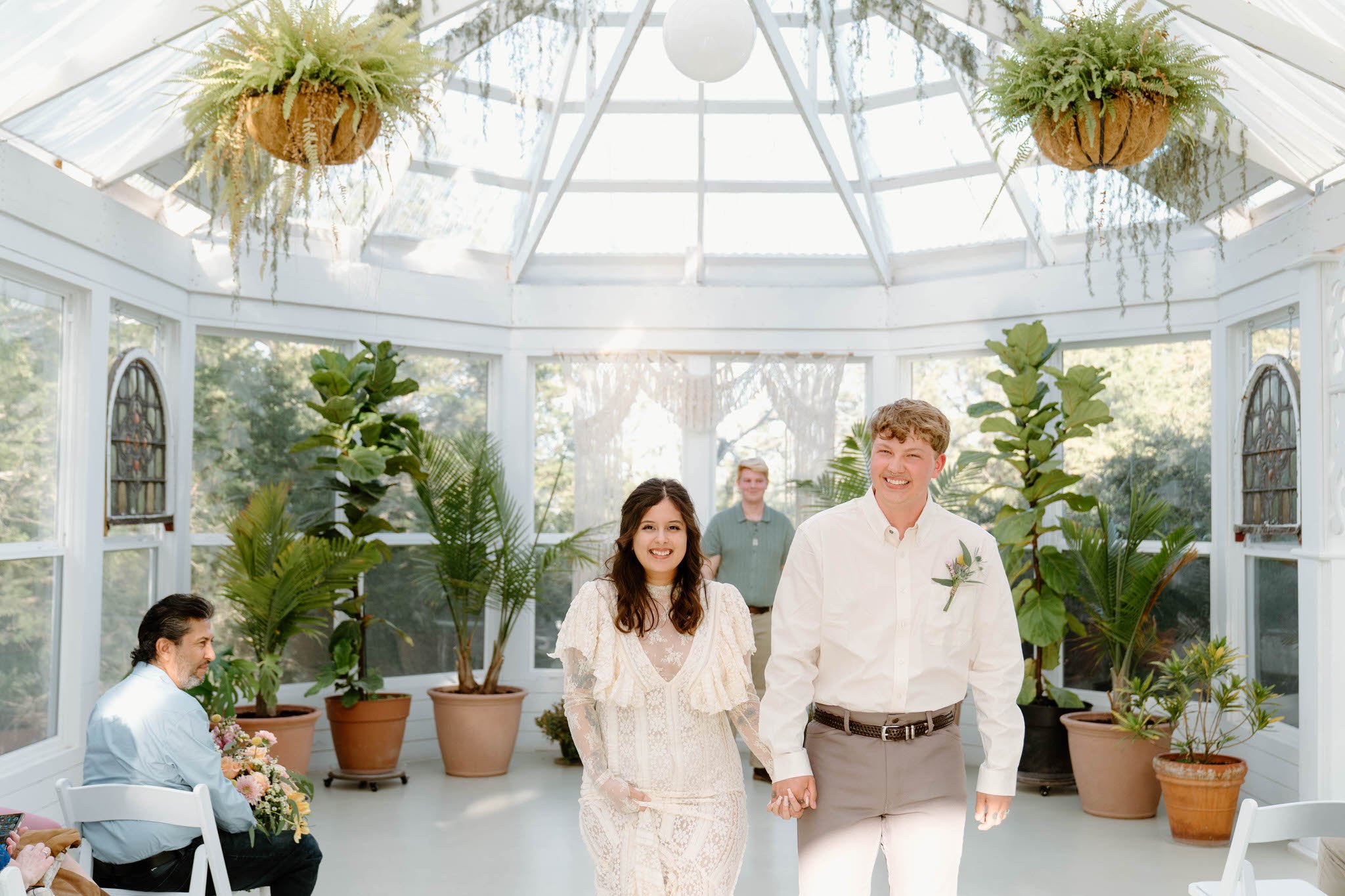 adriana-dylan-elopement-iris-aisle-winterset-iowa-raelyn-ramey-photography-79.jpg