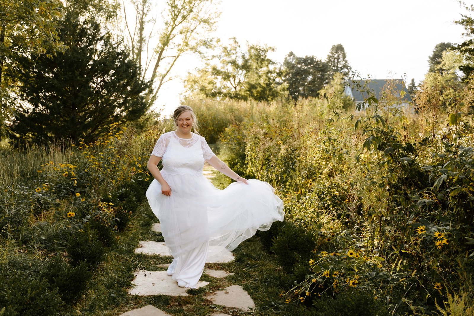 Chelsea-Kyaw-Photo-Iris-Aisle-Winterset-Iowa-Wedding-Photographer-260.jpg