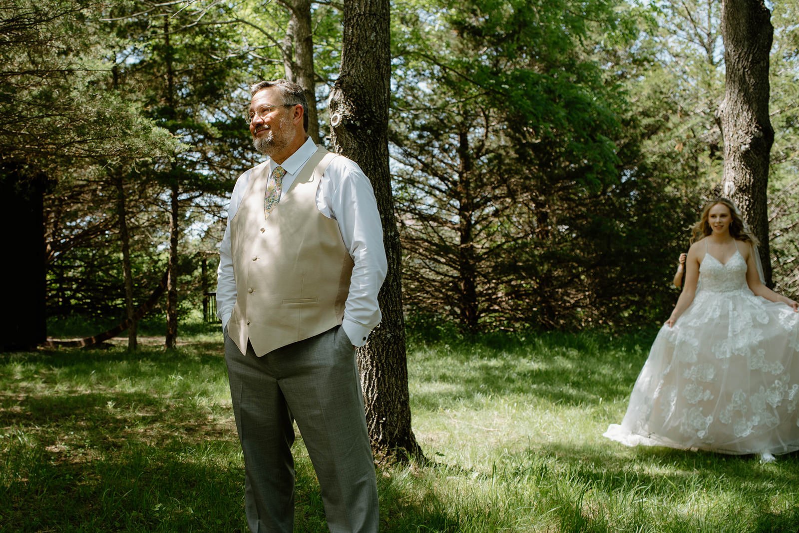 paige-paitin-wedding-iris-aisle-winterset-iowa-raelyn-ramey-photography-27.jpg