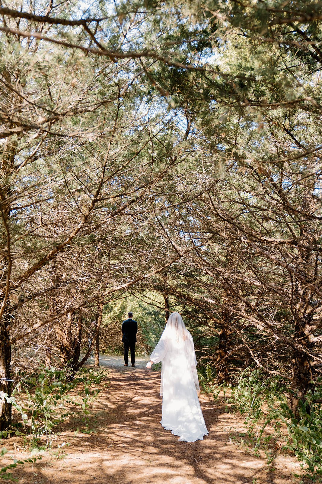 adriel-owen-wedding-iris-aisle-iowa-raelyn-ramey-photography-117.jpg