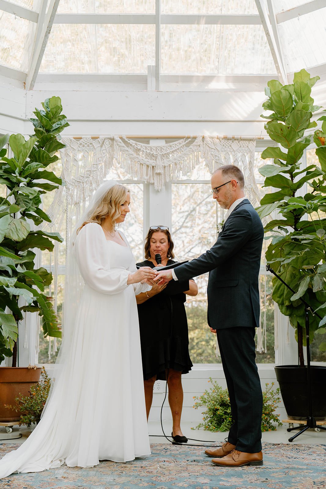 adriel-owen-wedding-iris-aisle-iowa-raelyn-ramey-photography-281.jpg