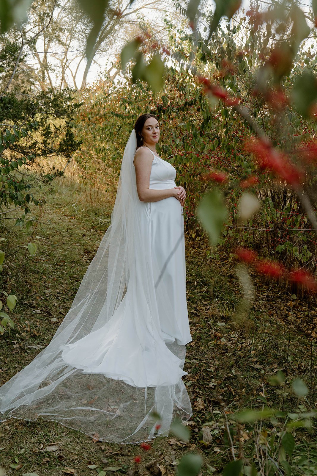 madeline-sam-wedding-iris-aisle-winterset-iowa-raelyn-ramey-photography-205.jpg