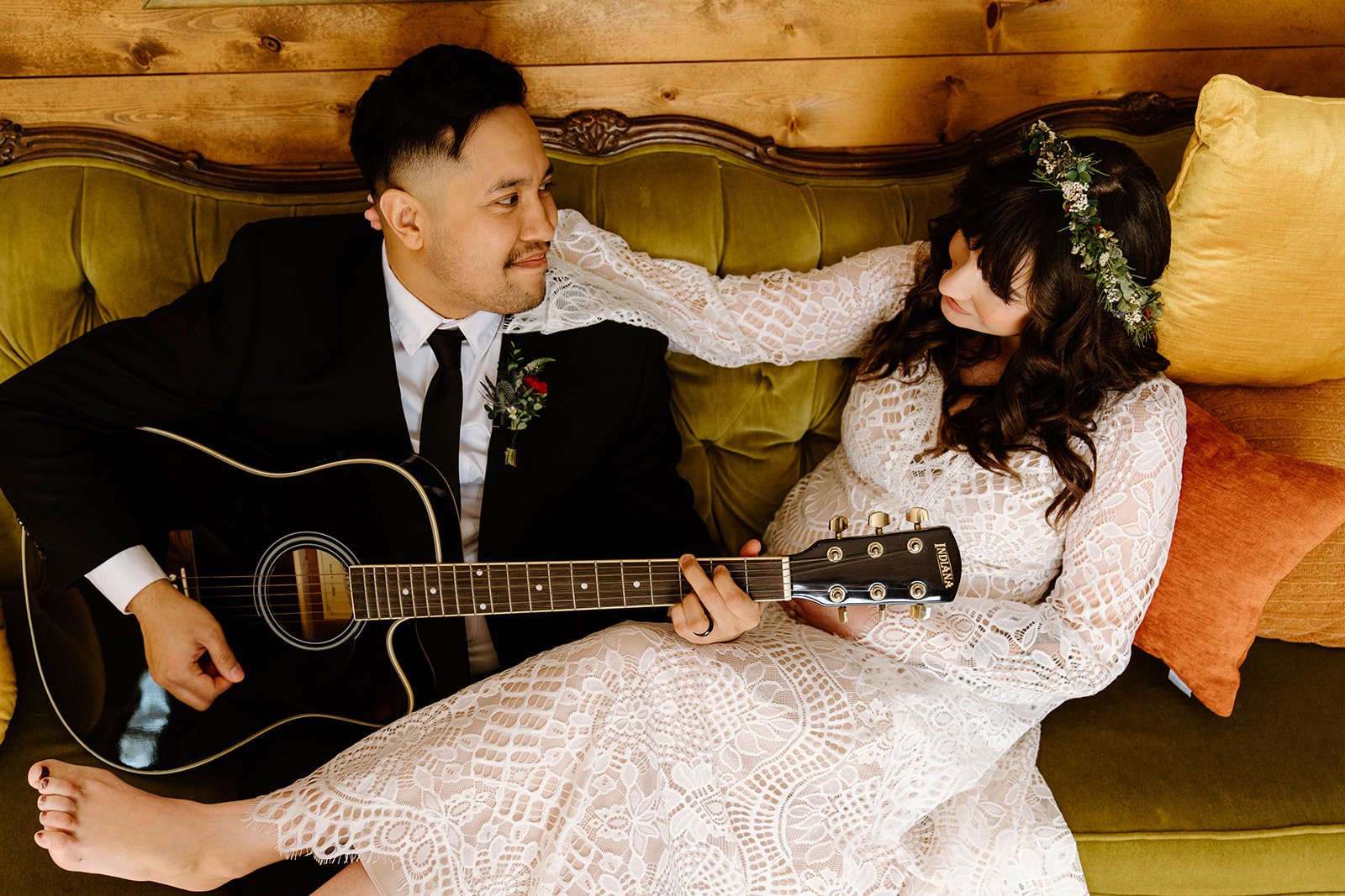 kimberly-francis-elopement-iris-aisle-winterset-iowa-raelyn-ramey-photography-277.jpg