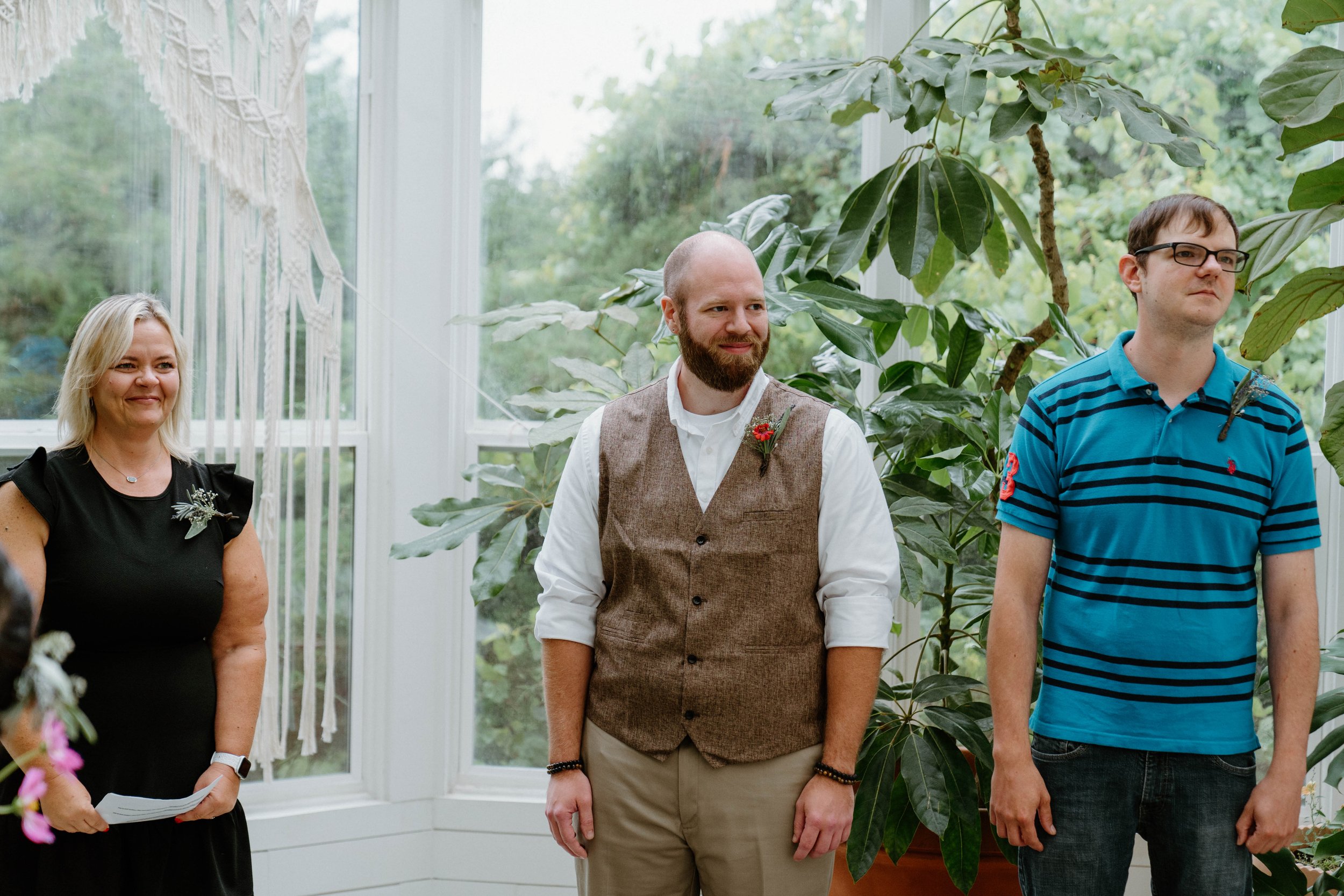 erin-matt-elopement-iris-aisle-winterset-iowa-raelyn-ramey-photography-69.jpg