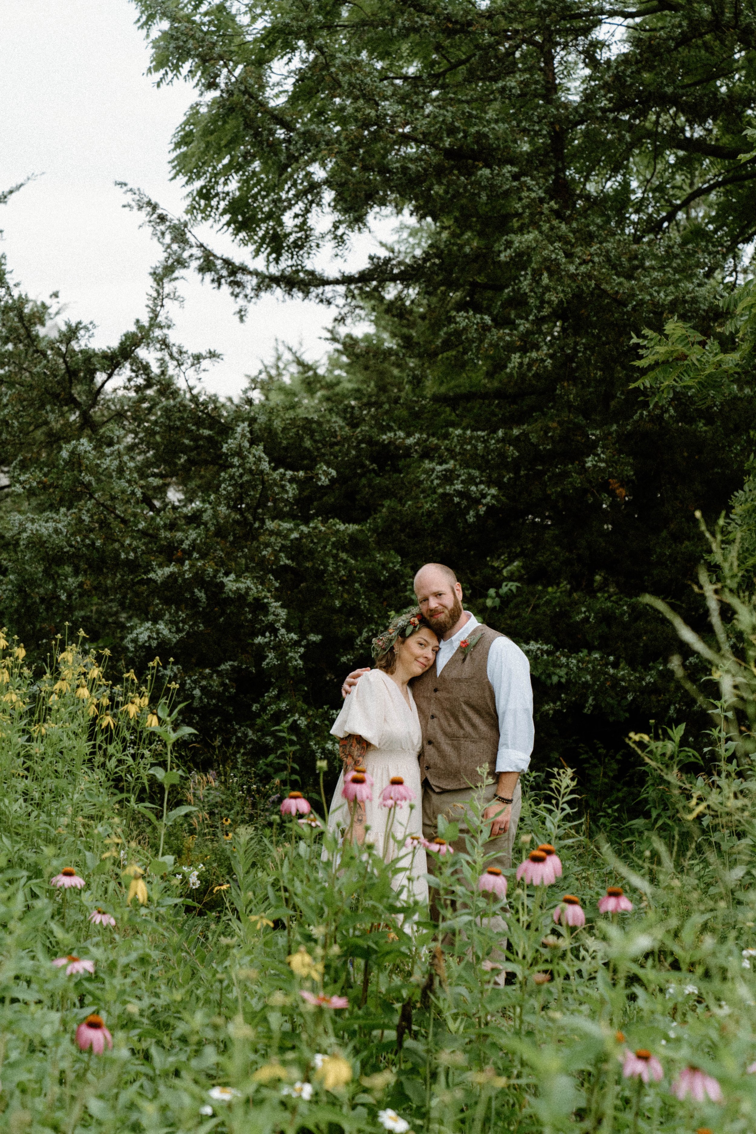 erin-matt-elopement-iris-aisle-winterset-iowa-raelyn-ramey-photography-165.jpg