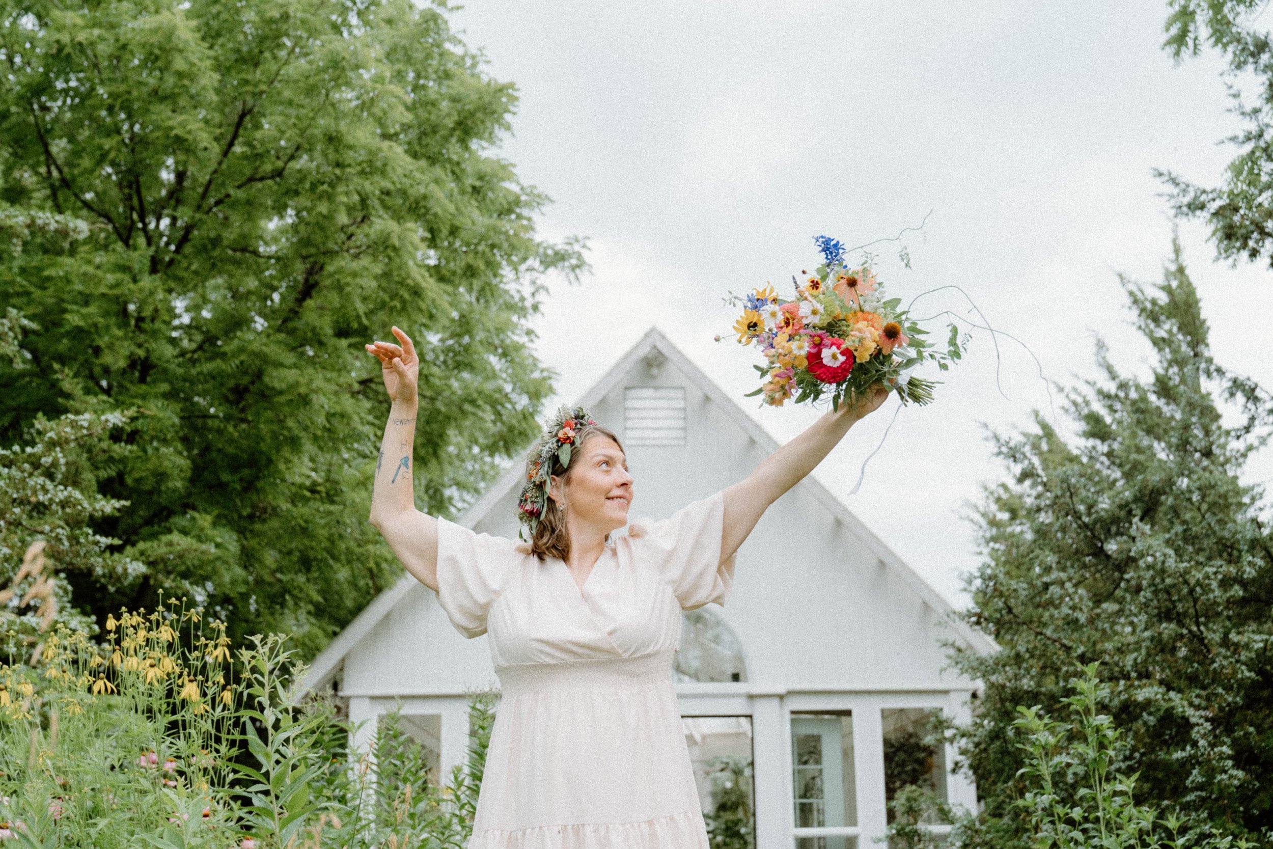 erin-matt-elopement-iris-aisle-winterset-iowa-raelyn-ramey-photography-169.jpg