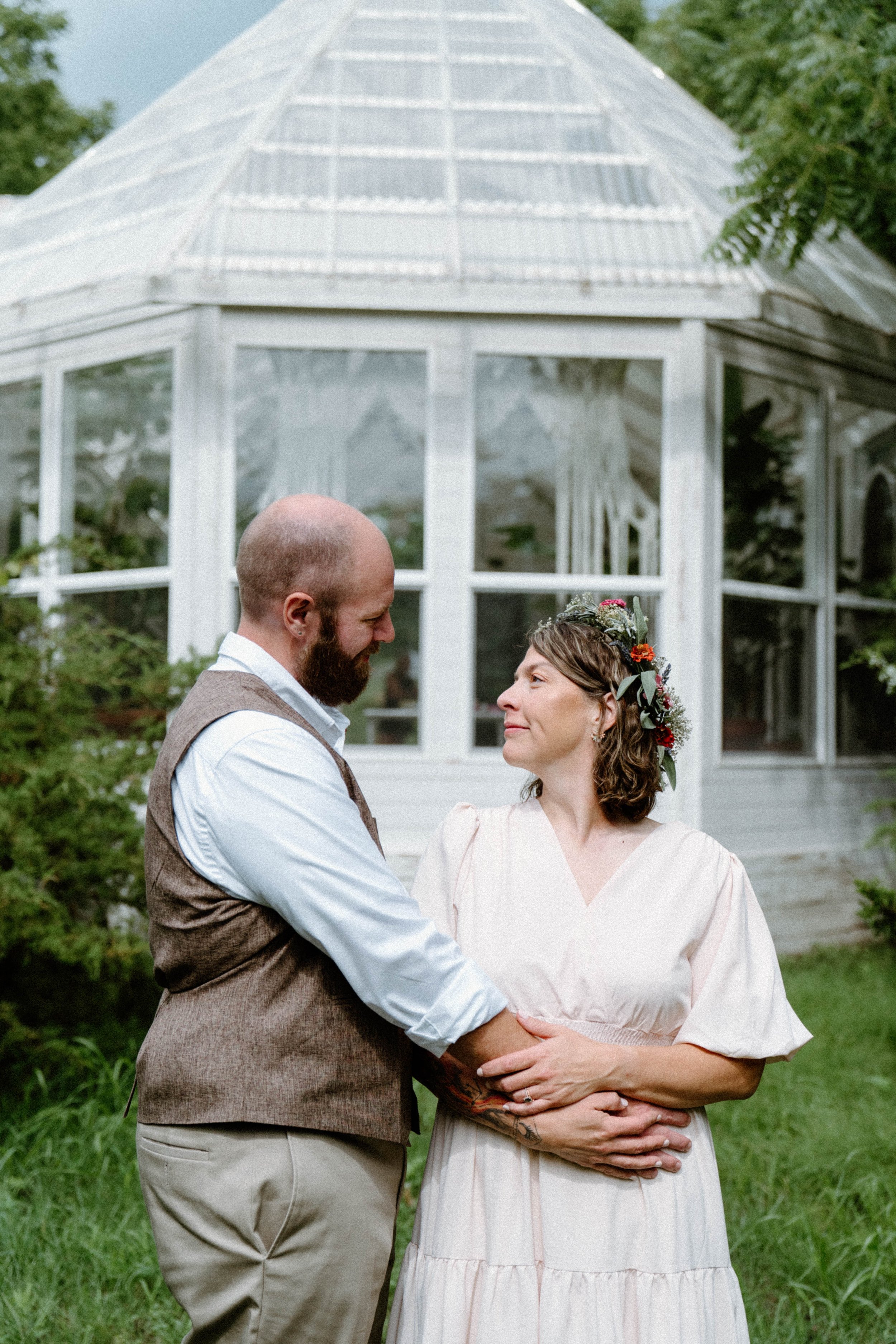 erin-matt-elopement-iris-aisle-winterset-iowa-raelyn-ramey-photography-202.jpg
