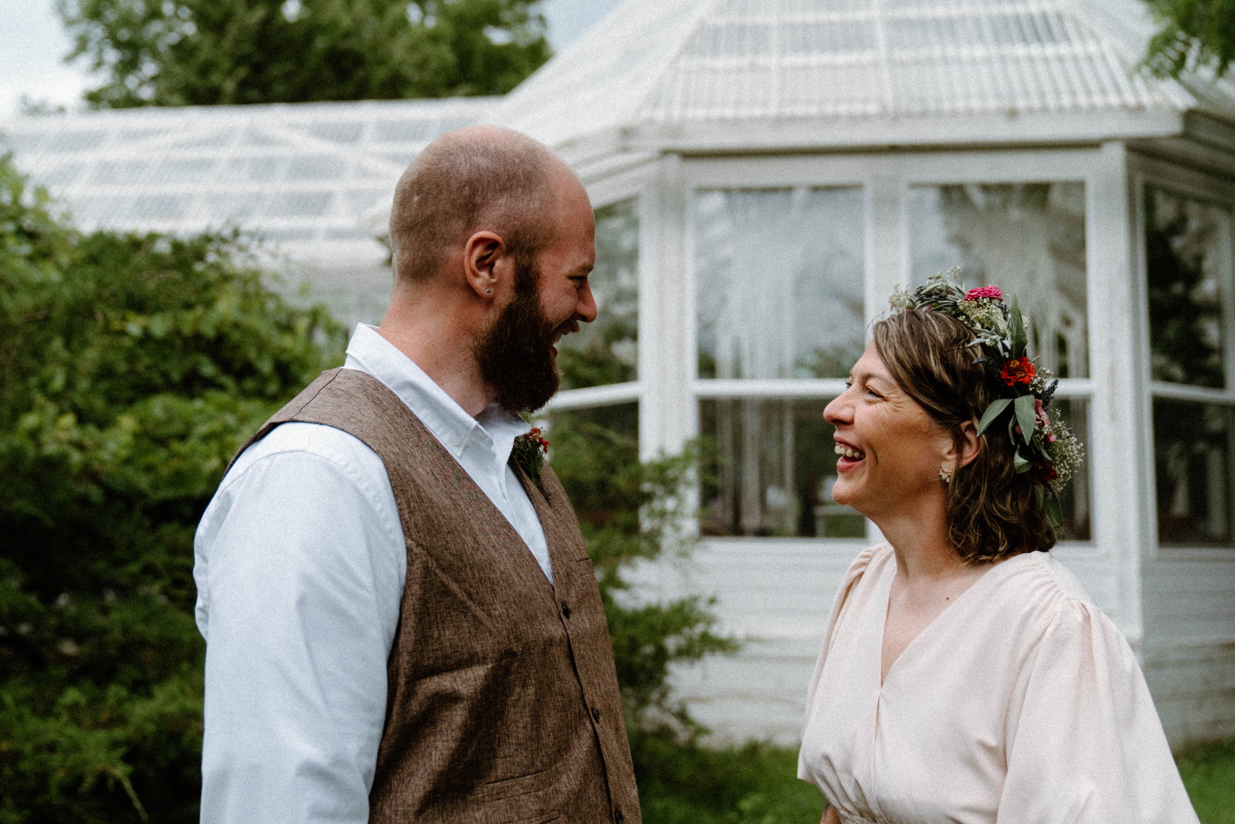 erin-matt-elopement-iris-aisle-winterset-iowa-raelyn-ramey-photography-207.jpg