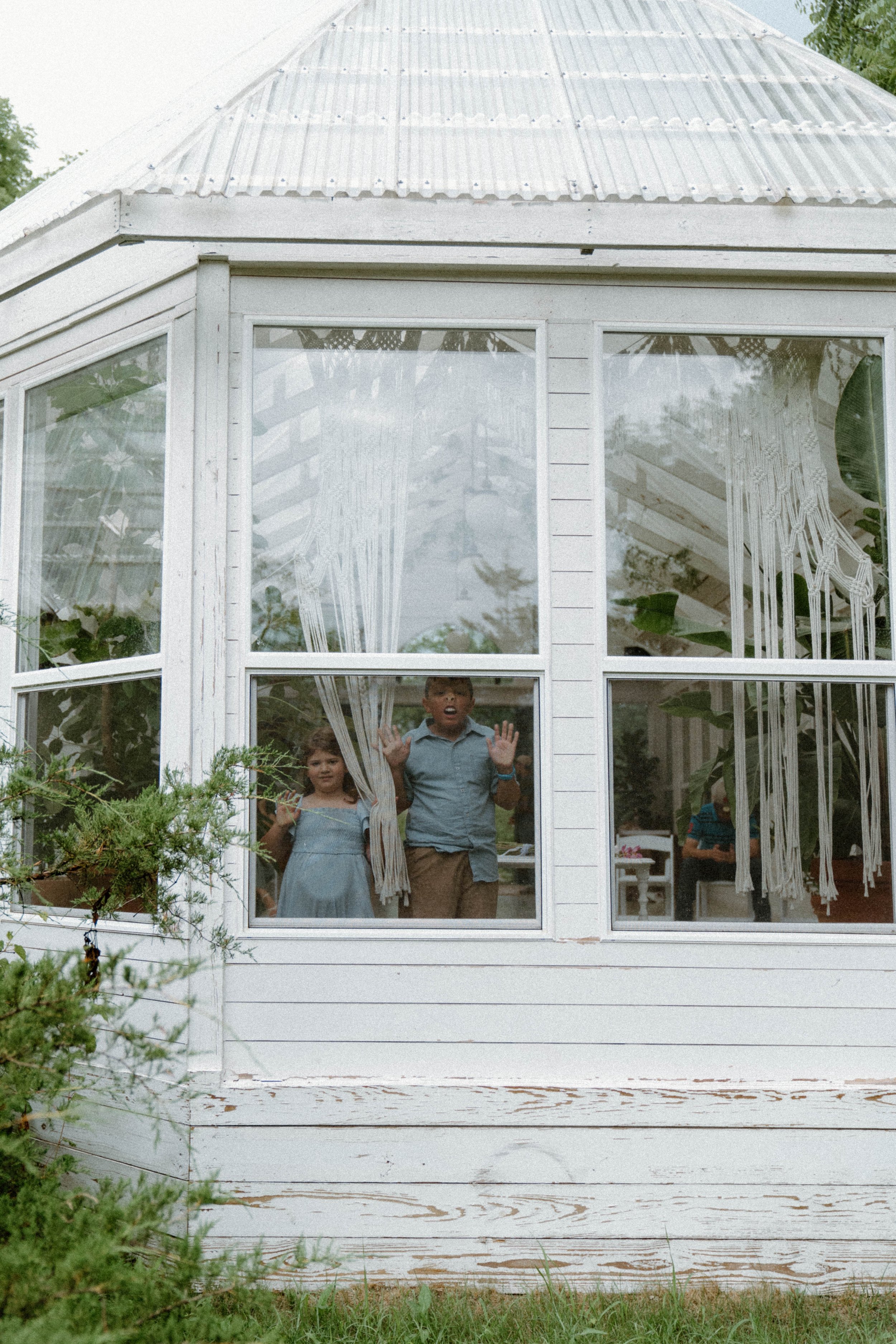 erin-matt-elopement-iris-aisle-winterset-iowa-raelyn-ramey-photography-213.jpg