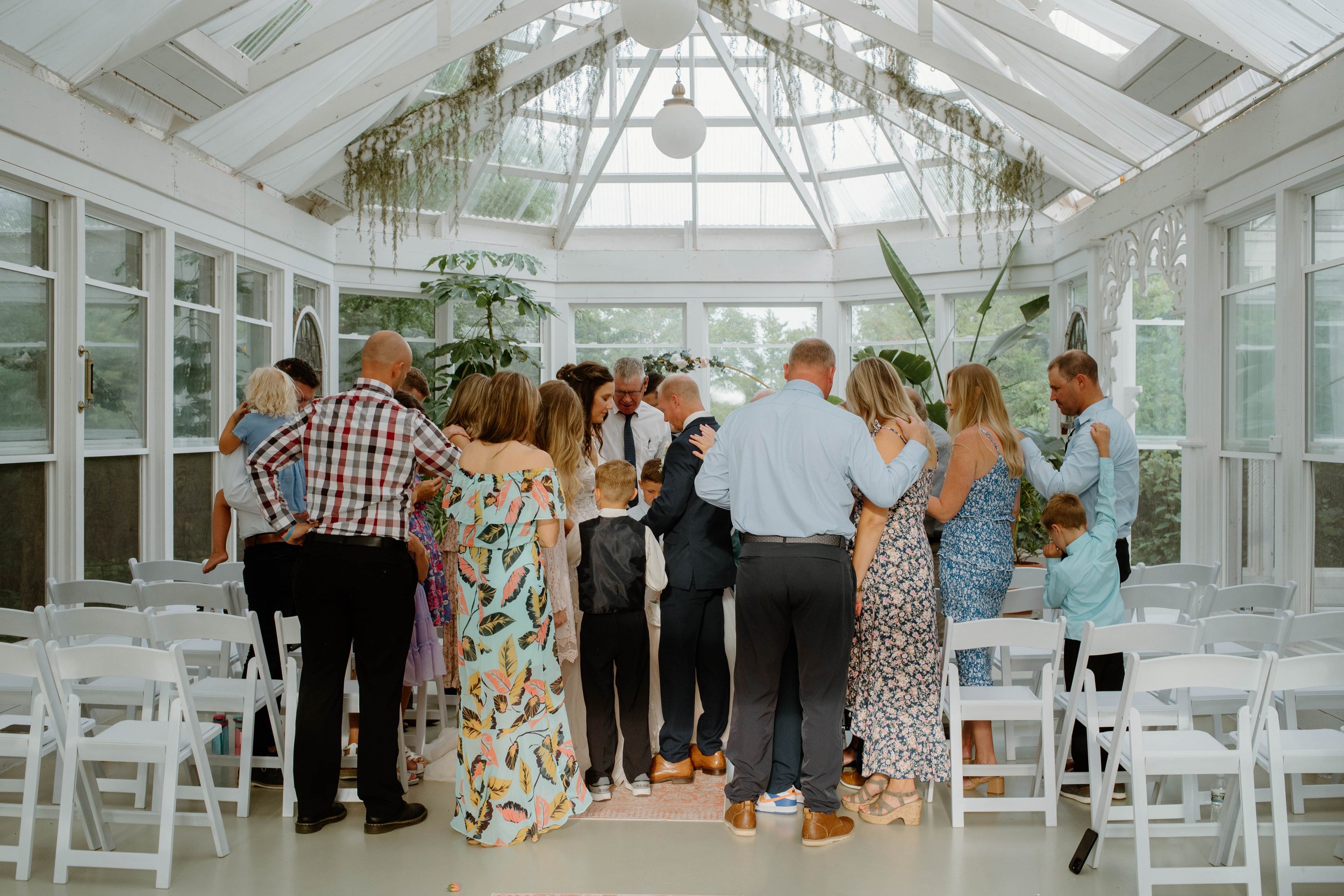 rochelle-neal-micro-wedding-iris-aisle-winterset-iowa-raelyn-ramey-photography-50.jpg
