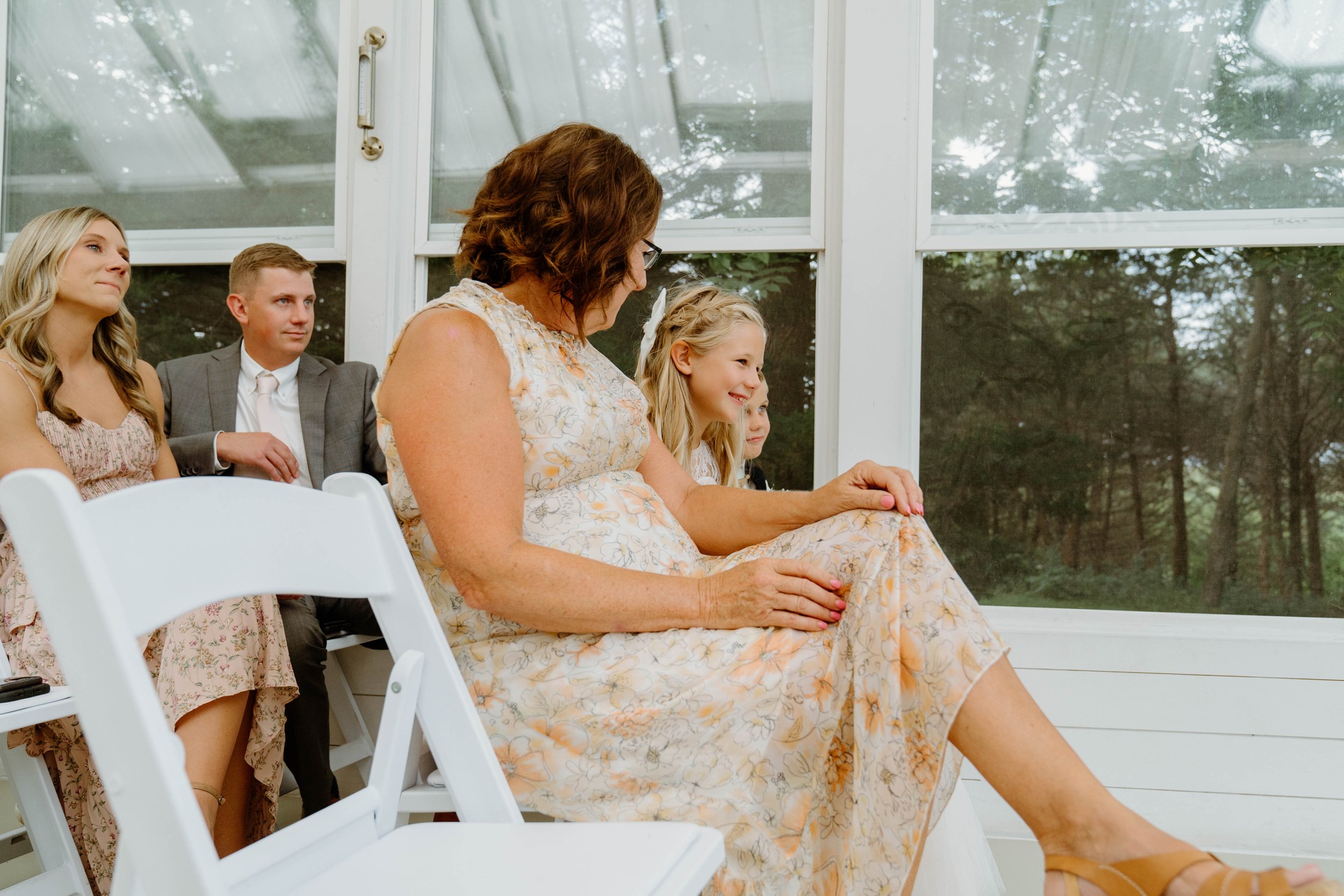 rochelle-neal-micro-wedding-iris-aisle-winterset-iowa-raelyn-ramey-photography-117.jpg