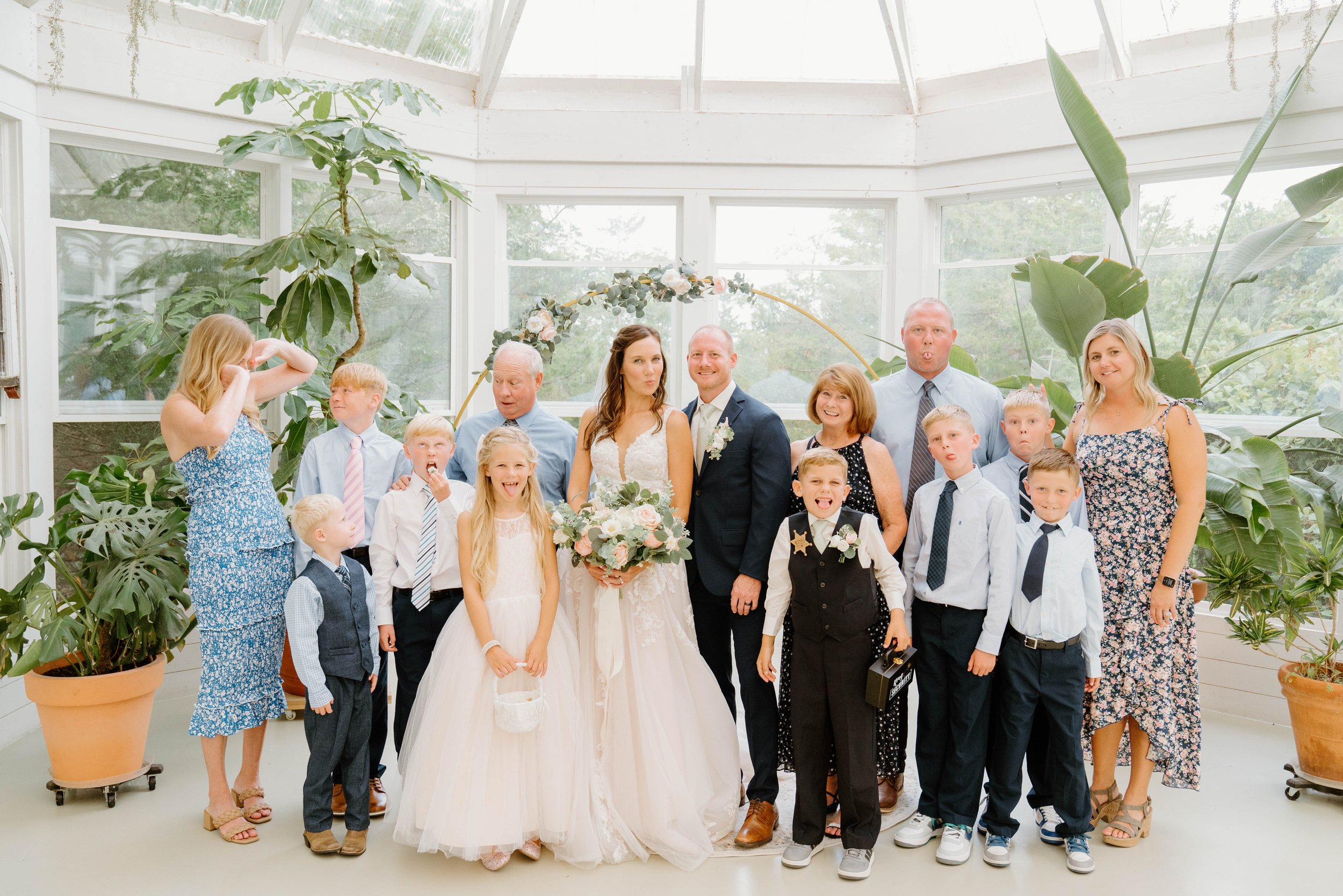 rochelle-neal-micro-wedding-iris-aisle-winterset-iowa-raelyn-ramey-photography-148.jpg