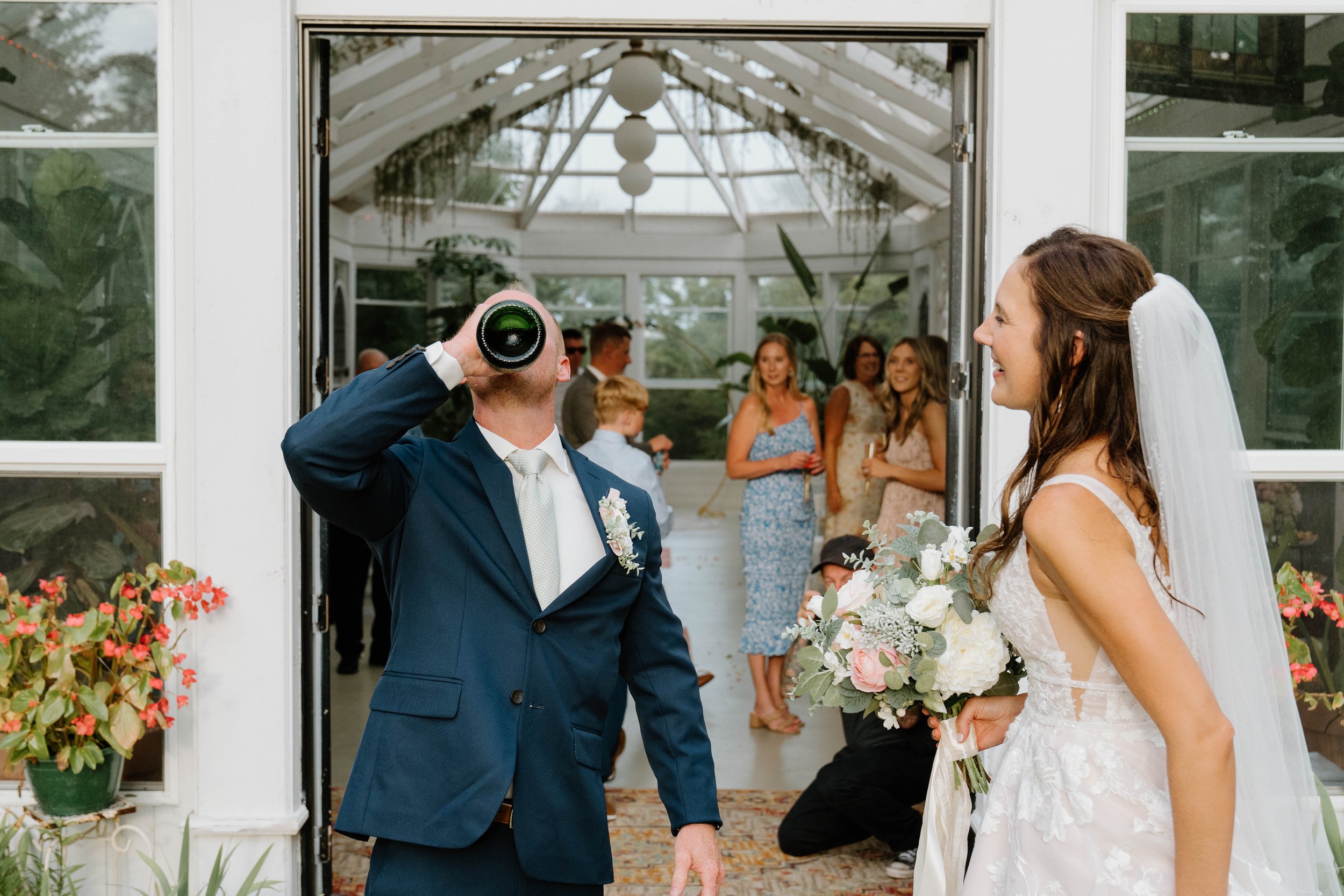 rochelle-neal-micro-wedding-iris-aisle-winterset-iowa-raelyn-ramey-photography-185.jpg