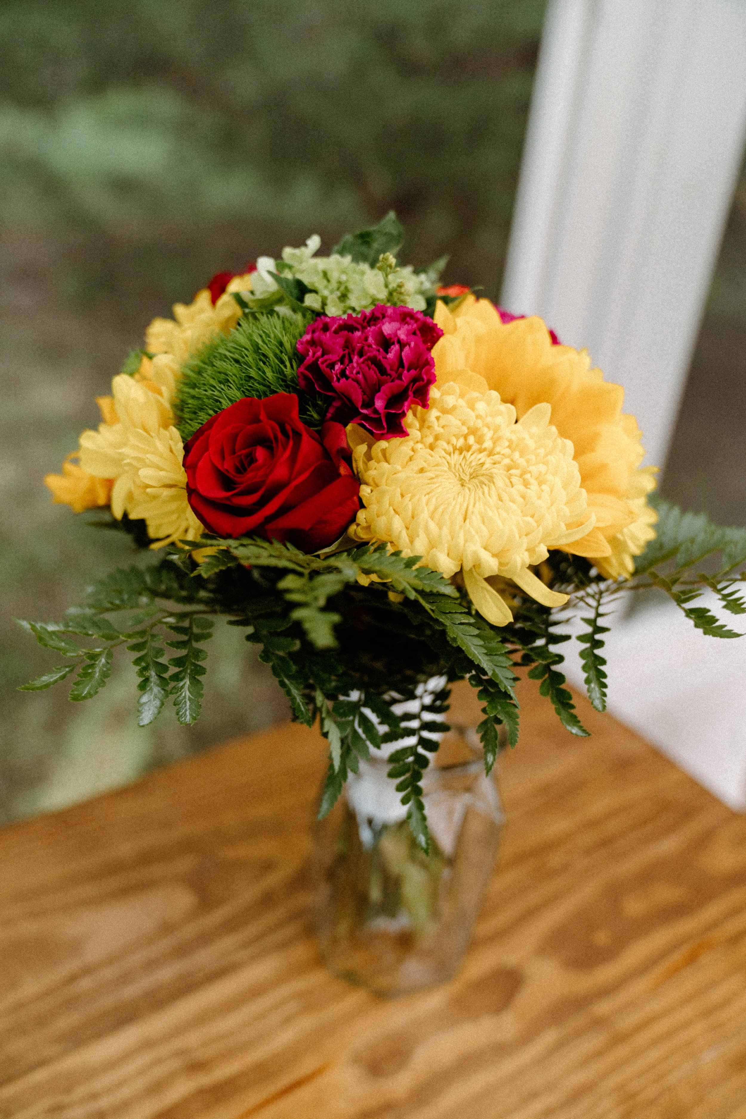 leanna-travis-elopement-iris-aisle-winterset-iowa-raelyn-ramey-photography-1.jpg