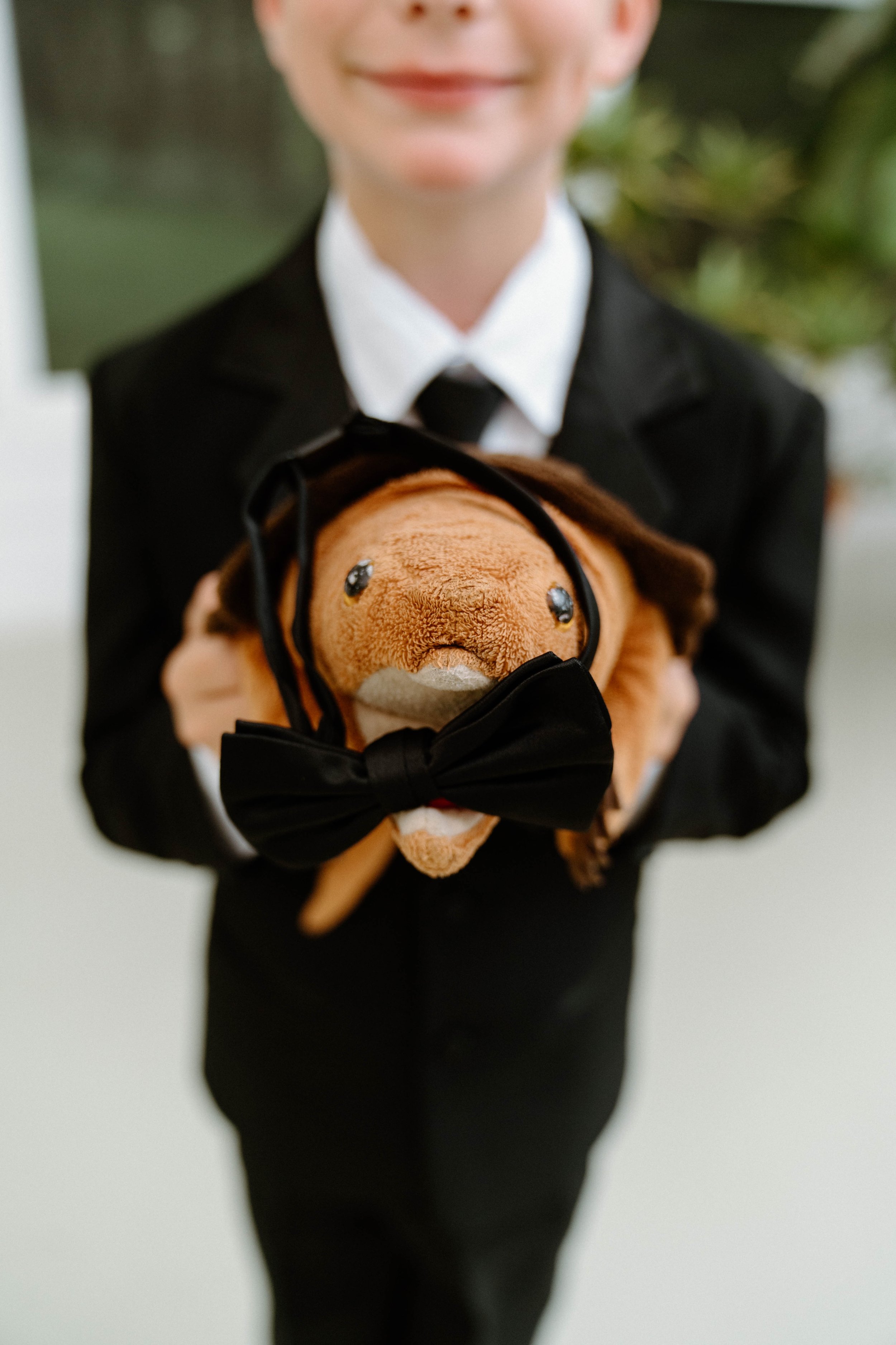 leanna-travis-elopement-iris-aisle-winterset-iowa-raelyn-ramey-photography-18.jpg