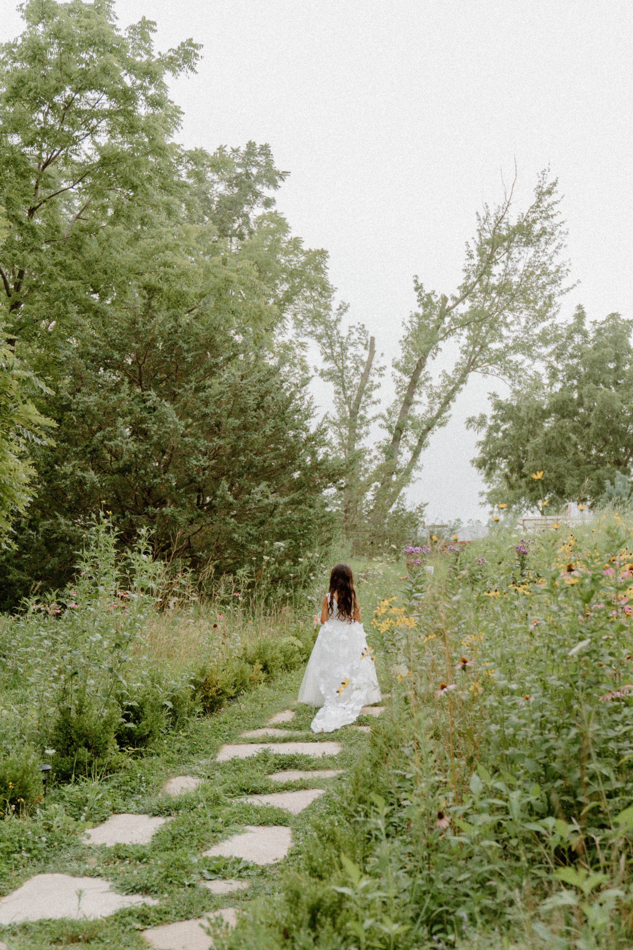 leanna-travis-elopement-iris-aisle-winterset-iowa-raelyn-ramey-photography-35.jpg
