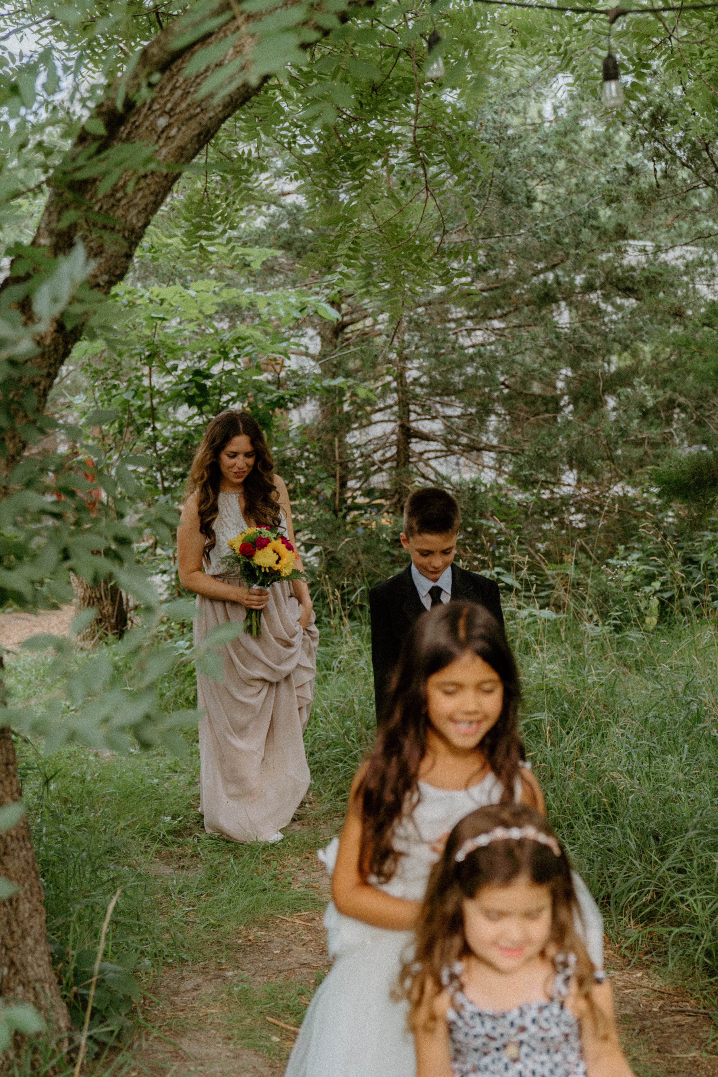 leanna-travis-elopement-iris-aisle-winterset-iowa-raelyn-ramey-photography-40.jpg