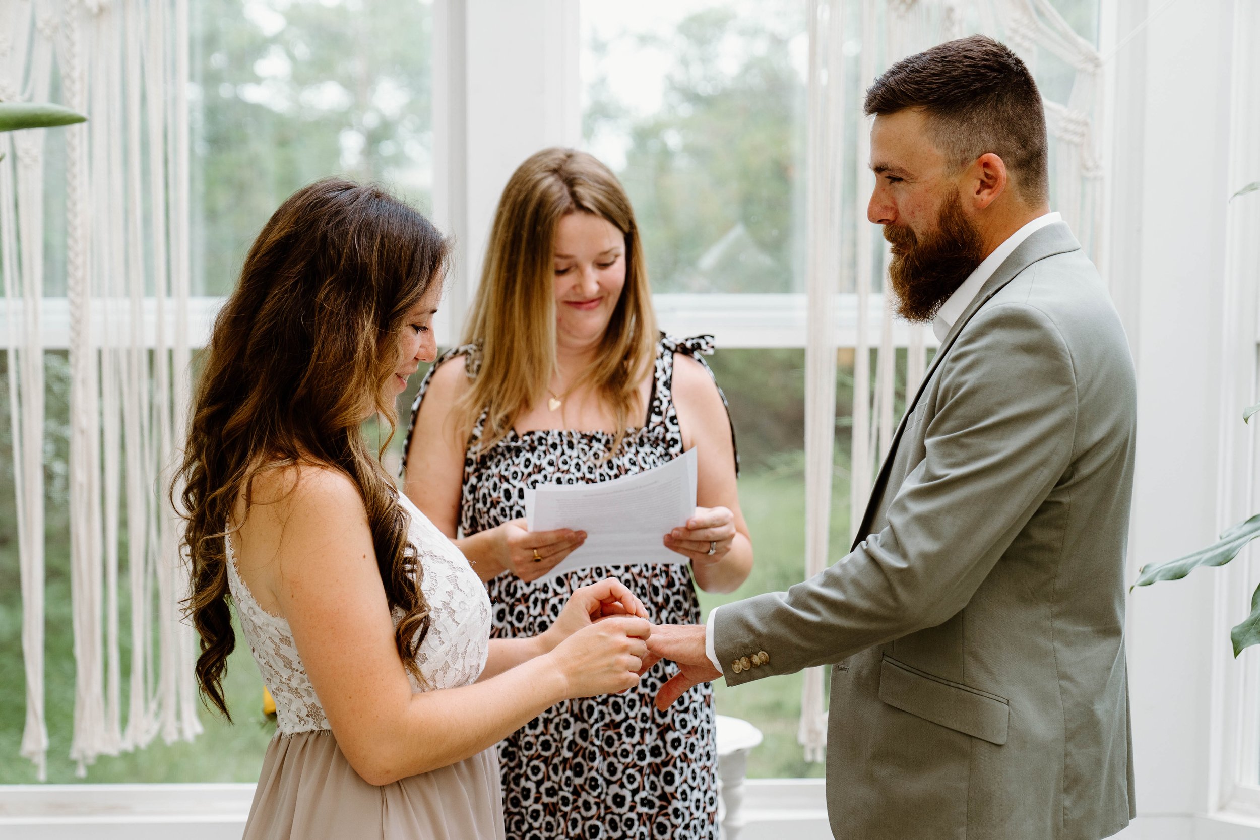 leanna-travis-elopement-iris-aisle-winterset-iowa-raelyn-ramey-photography-64.jpg
