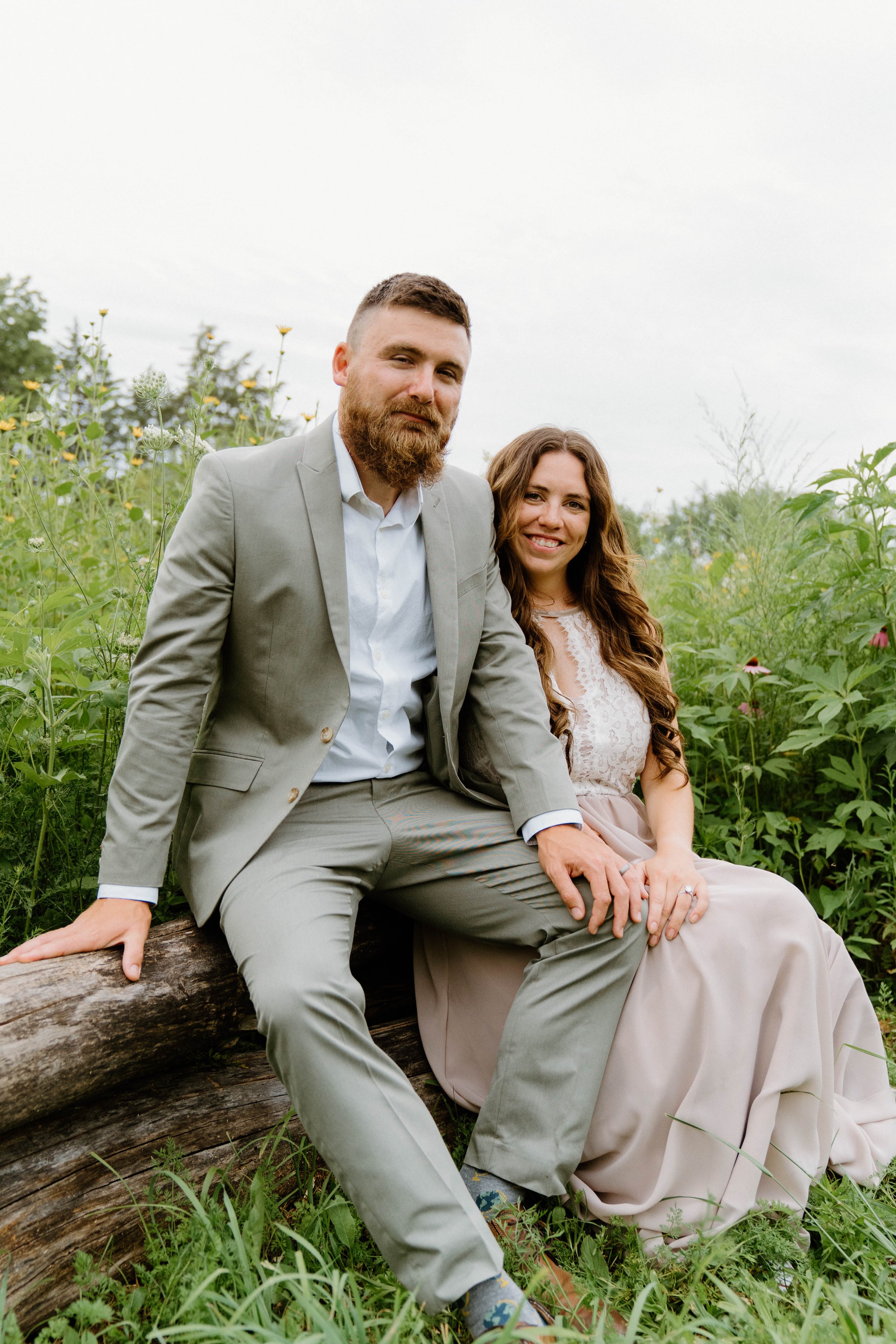 leanna-travis-elopement-iris-aisle-winterset-iowa-raelyn-ramey-photography-116.jpg